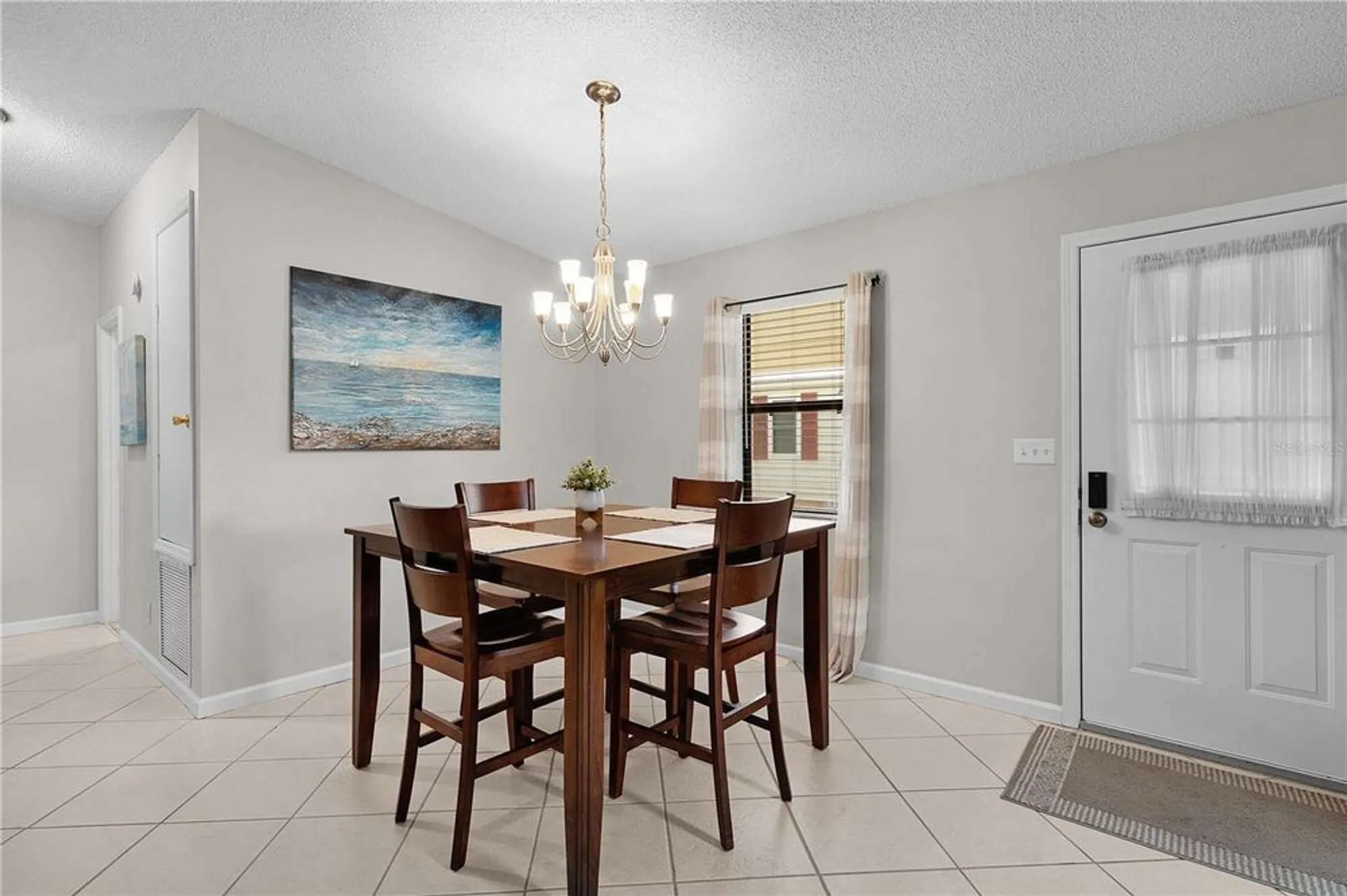 Property Slideshow image 12 of 34 | 1815 kaufman cir, The Villages, FL, 32159