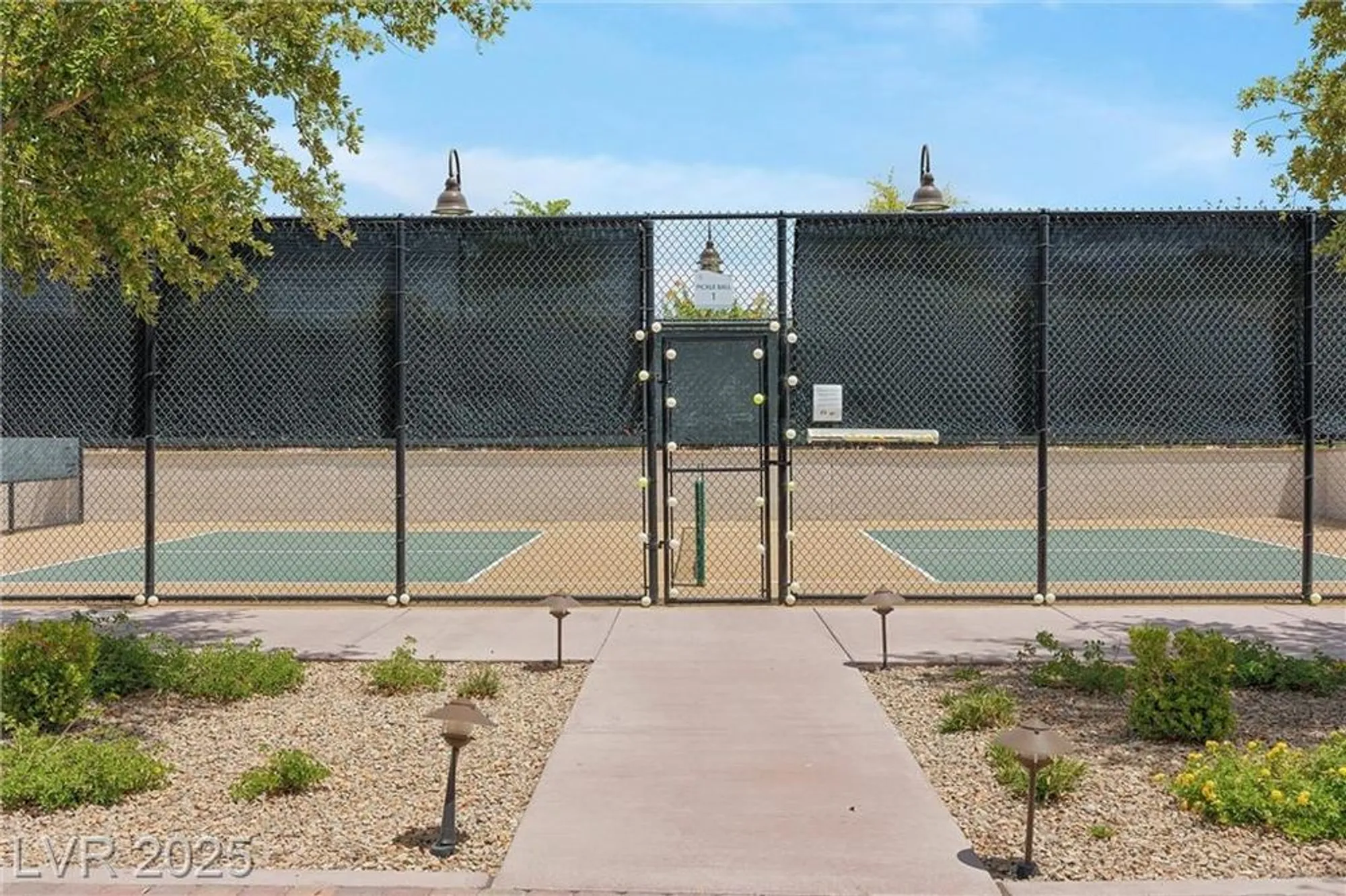 Property Slideshow image 67 of 70 | 732 rosewater dr, Henderson, NV, 89011