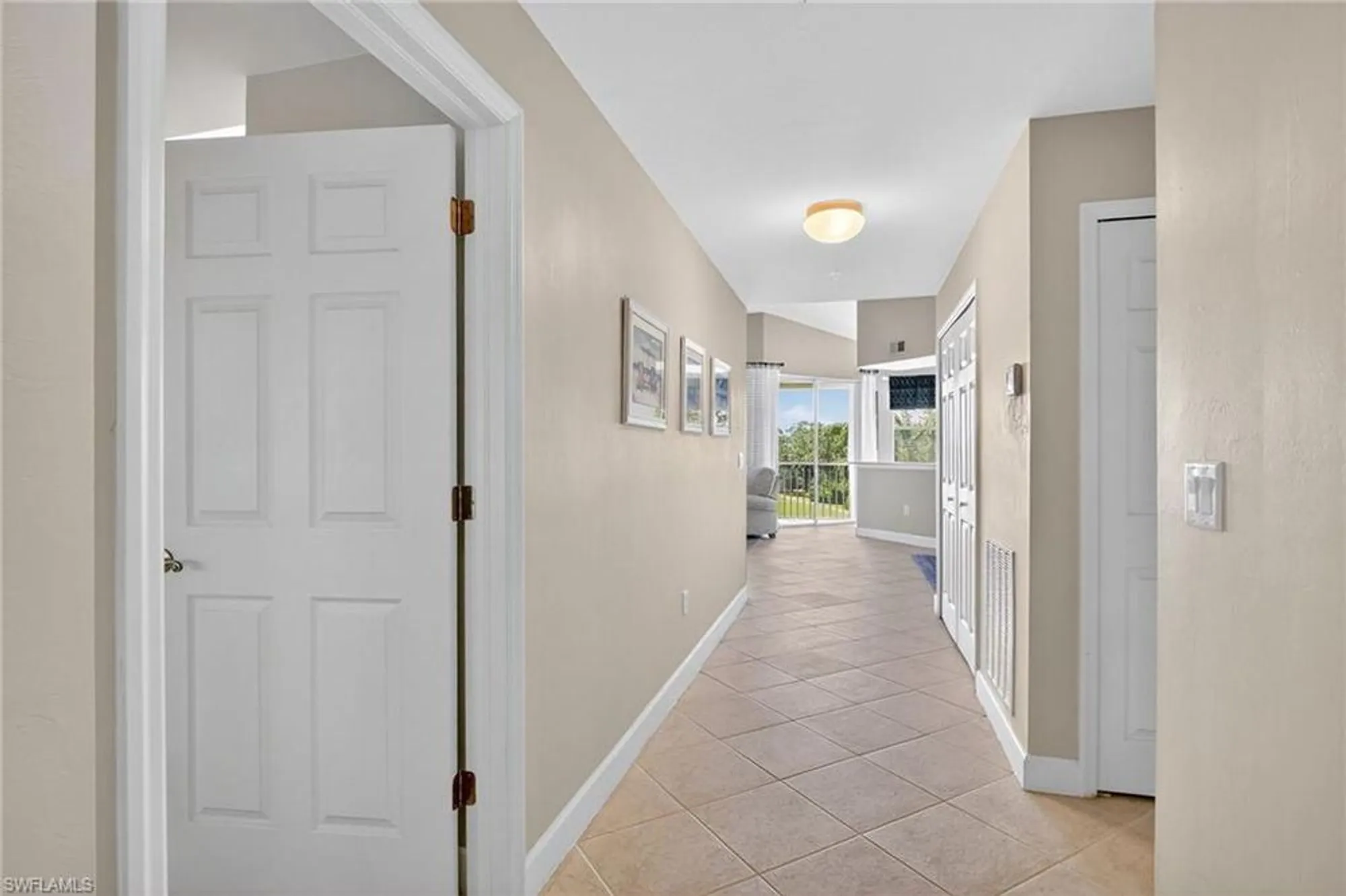 Property Slideshow image 17 of 47 | 10700 ravenna way 402, Fort Myers, FL, 33913