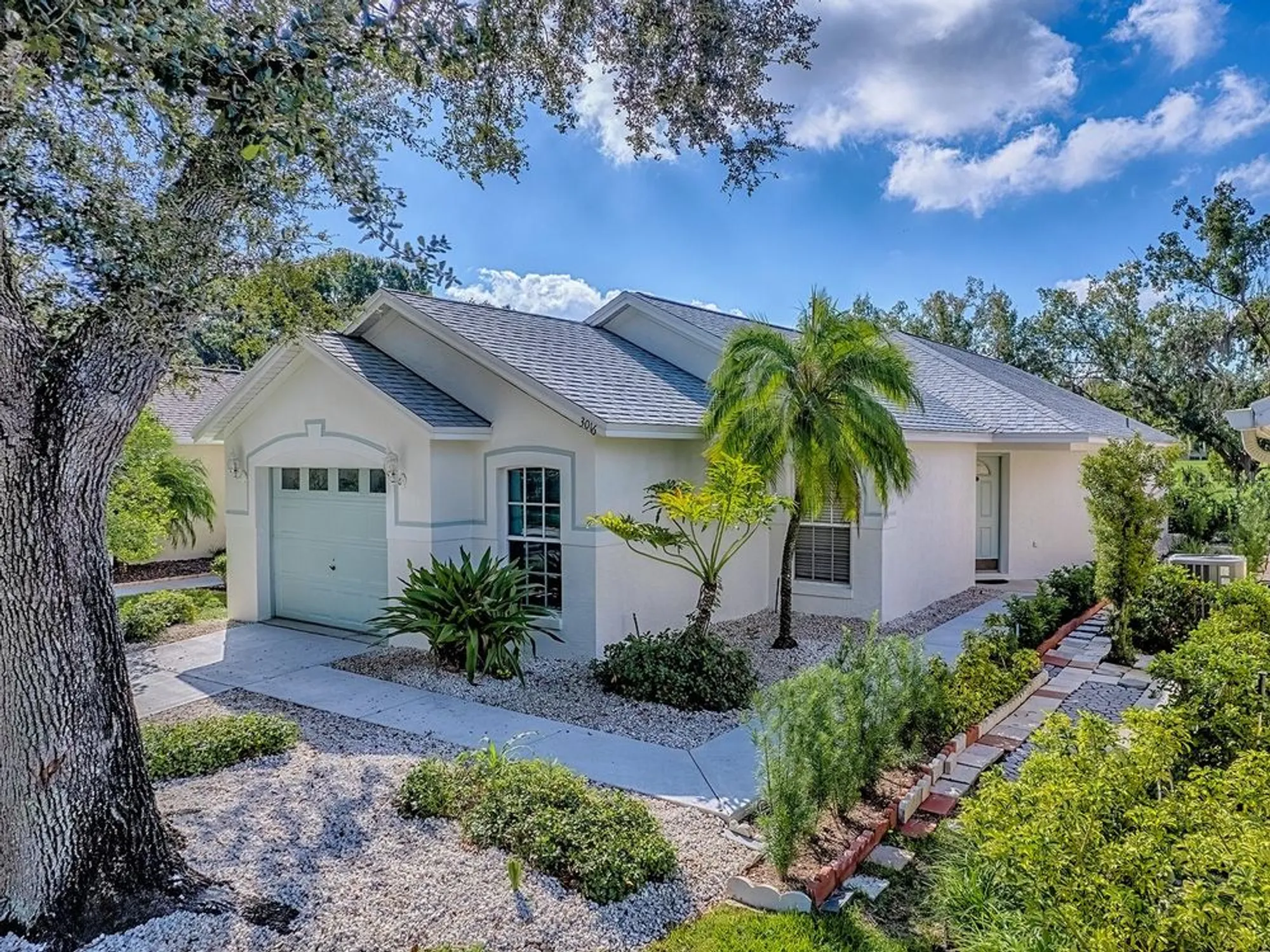 Property Slideshow image 3 of 71 | 3016 andover ct, Mount Dora, FL, 32757