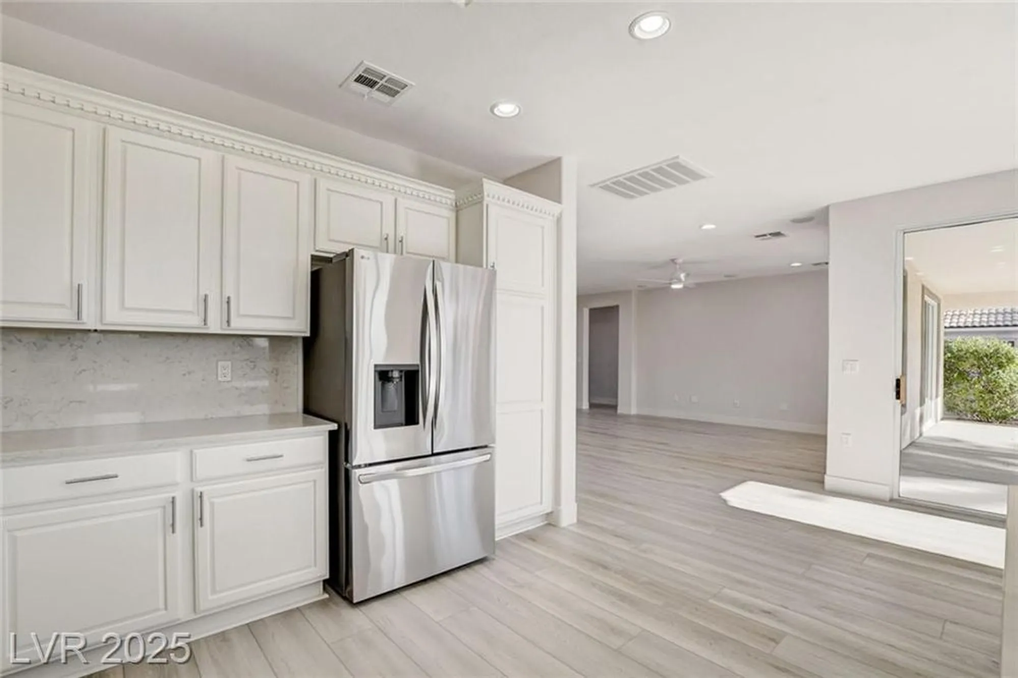 Property Slideshow image 27 of 57 | 10623 riva de fiore ave, Las Vegas, NV, 89135