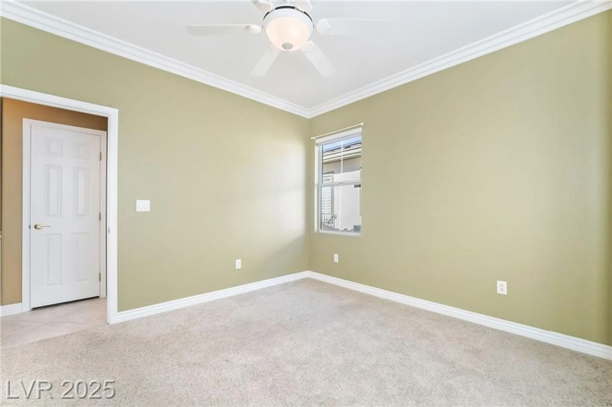 Property Slideshow image 31 of 41 | 4151 agosta luna pl, Las Vegas, NV, 89135