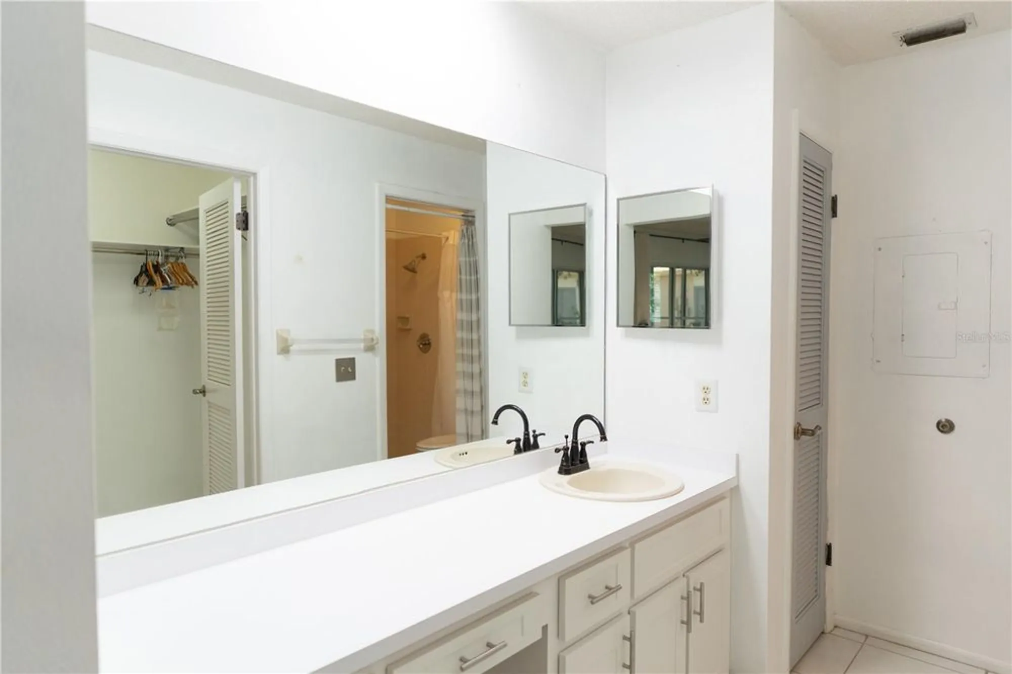 Property Slideshow image 20 of 27 | 6516 remus dr, New Port Richey, FL, 34653