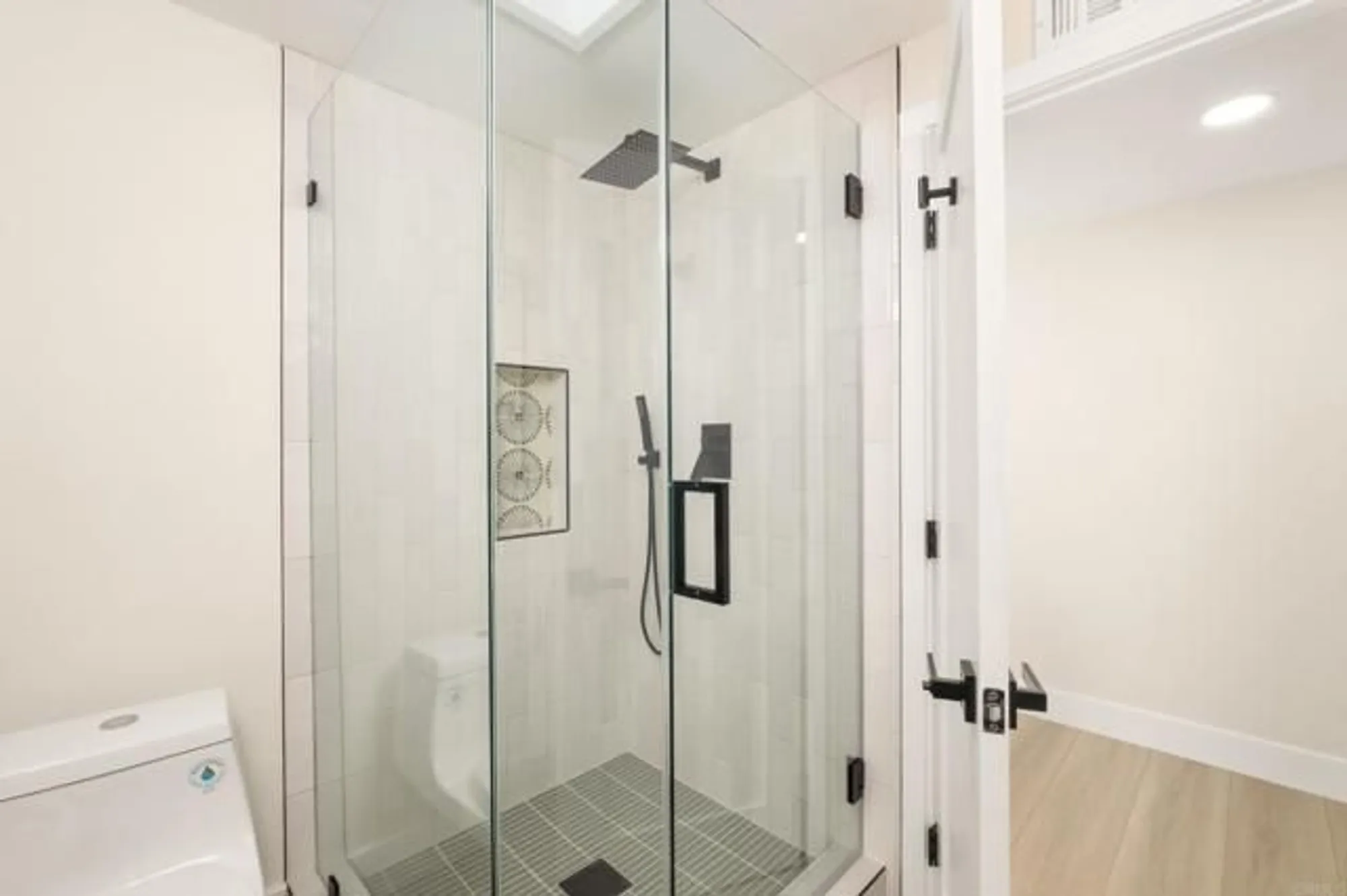 Property Slideshow image 17 of 23 | 1453 la habra dr, San Marcos, CA, 92078