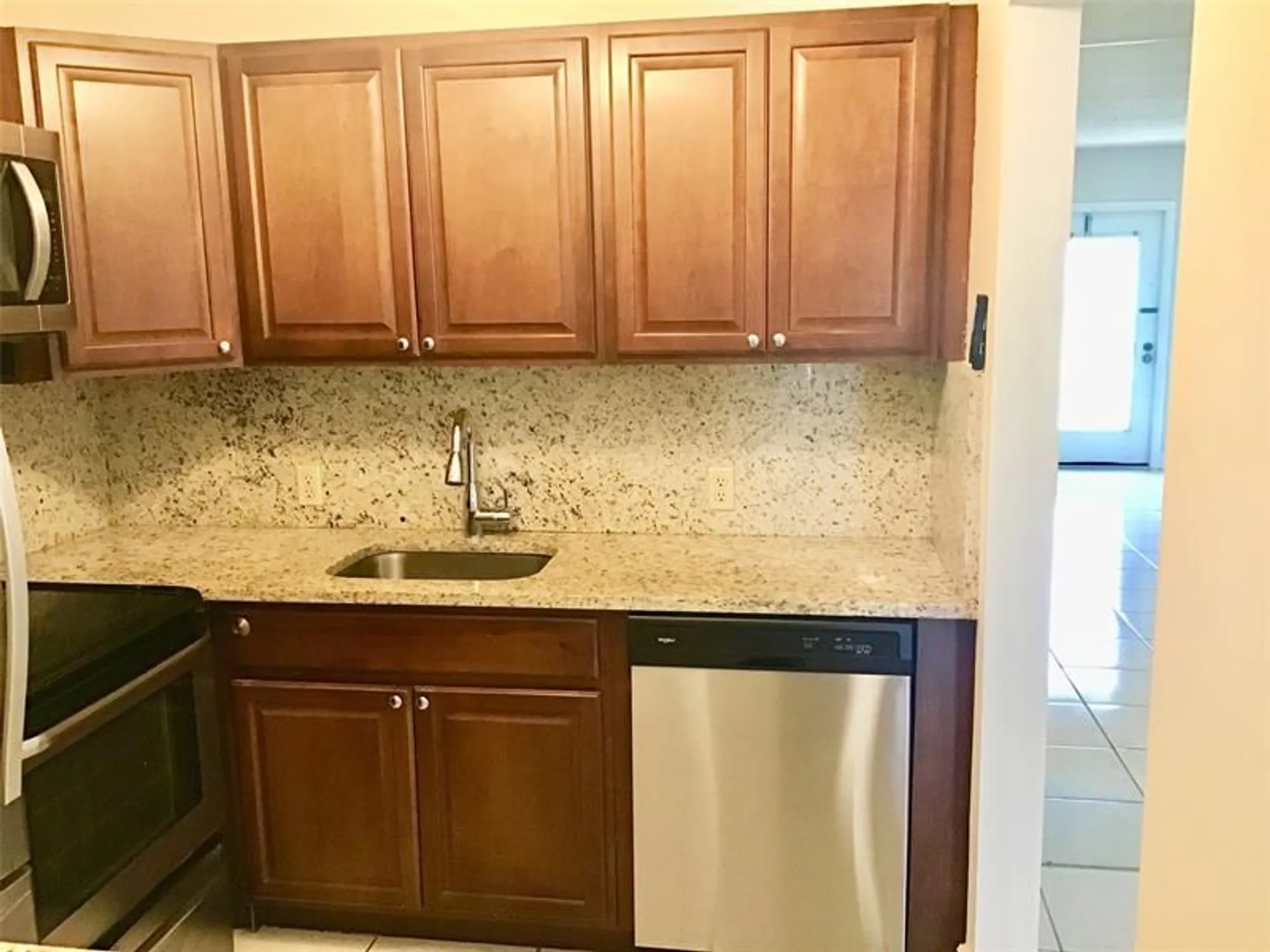 Property Slideshow image 5 of 26 | 135 fanshaw d # 135, Boca Raton, FL, 33434