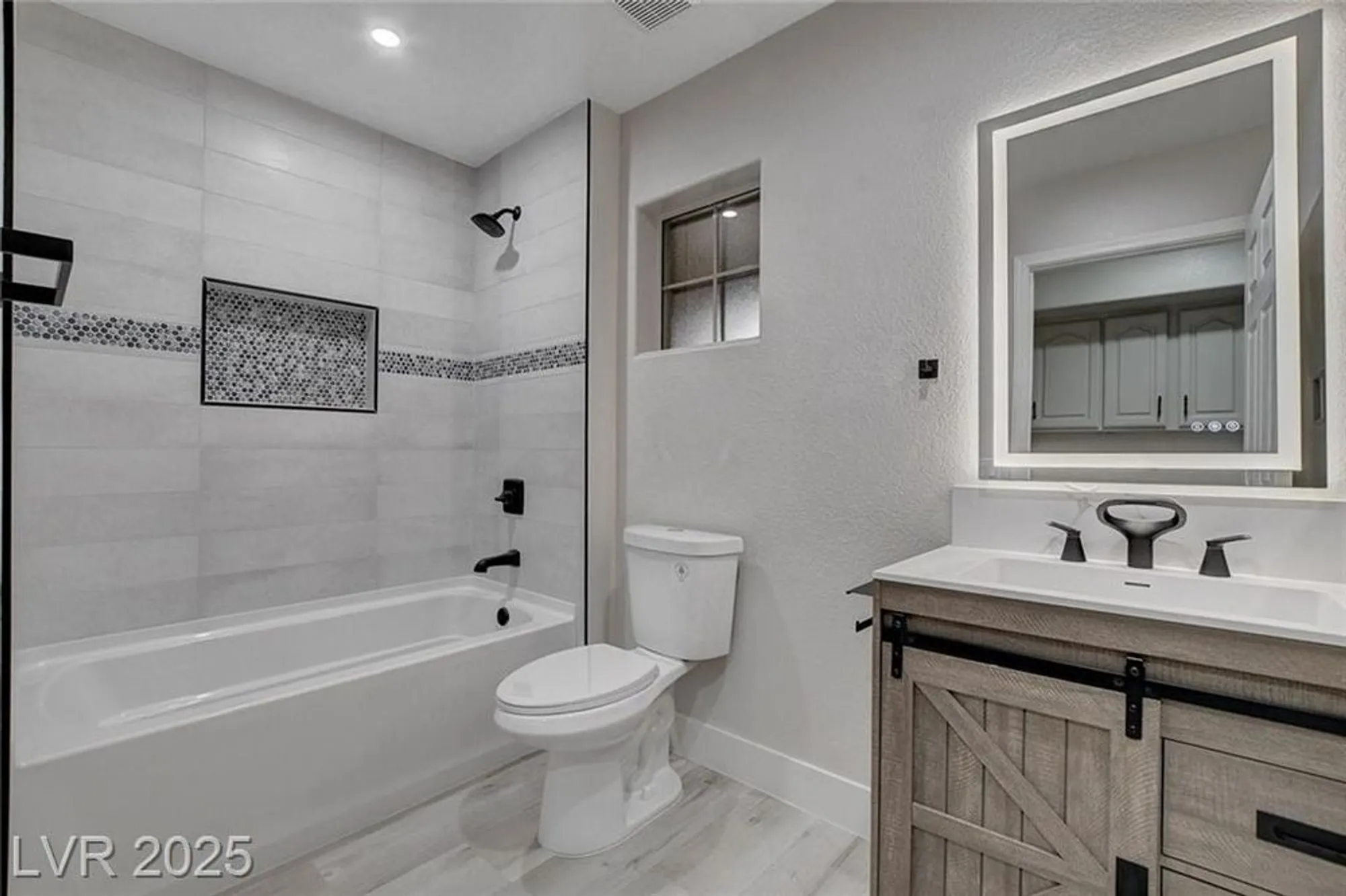 Property Slideshow image 31 of 39 | 3104 hayden ct, Las Vegas, NV, 89134