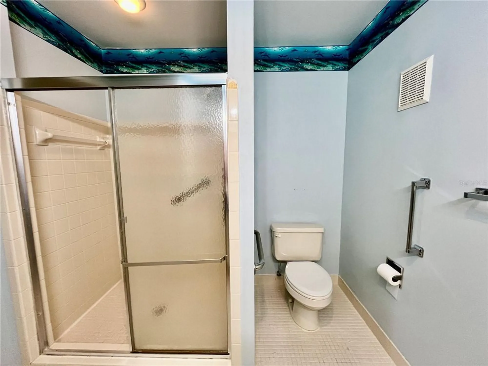 Property Slideshow image 22 of 52 | 2220 spanish dr 54, Clearwater, FL, 33763