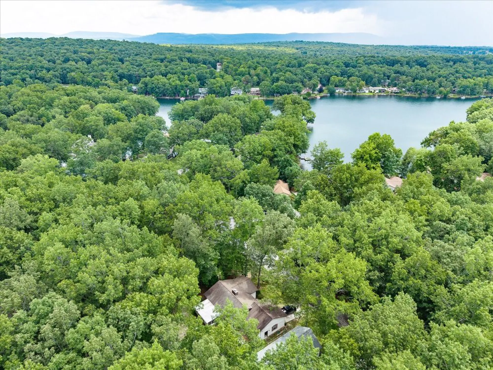 Property Slideshow image 6 of 24 | 121 juniper dr, Crossville, TN, 38558