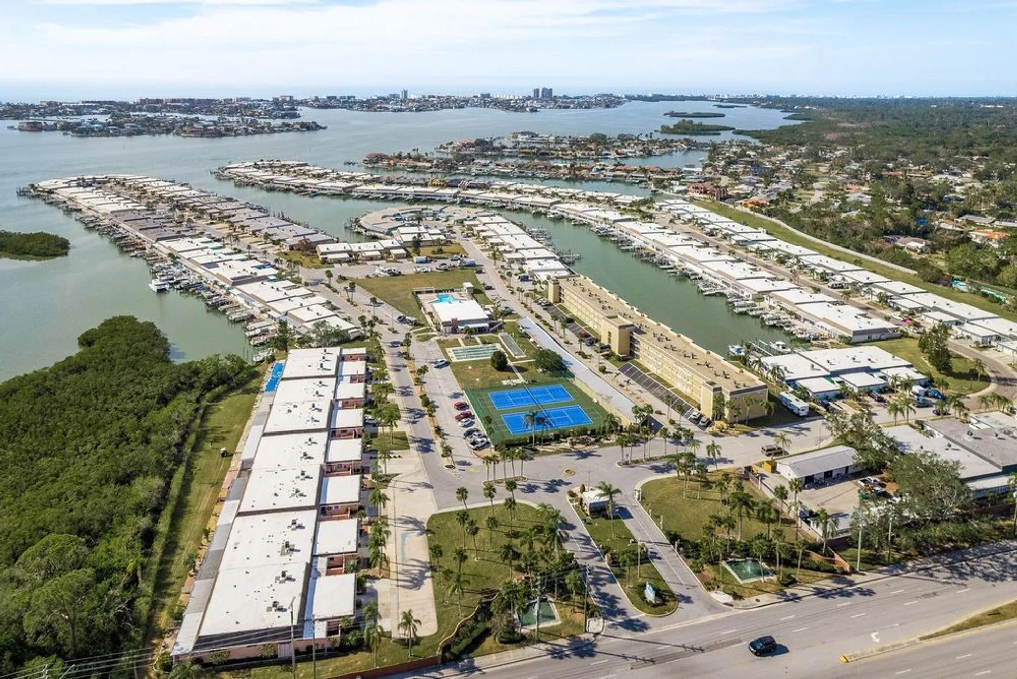 Property Slideshow image 55 of 62 | 417 boca ciega point blvd n # 417, St Petersburg, FL, 33708