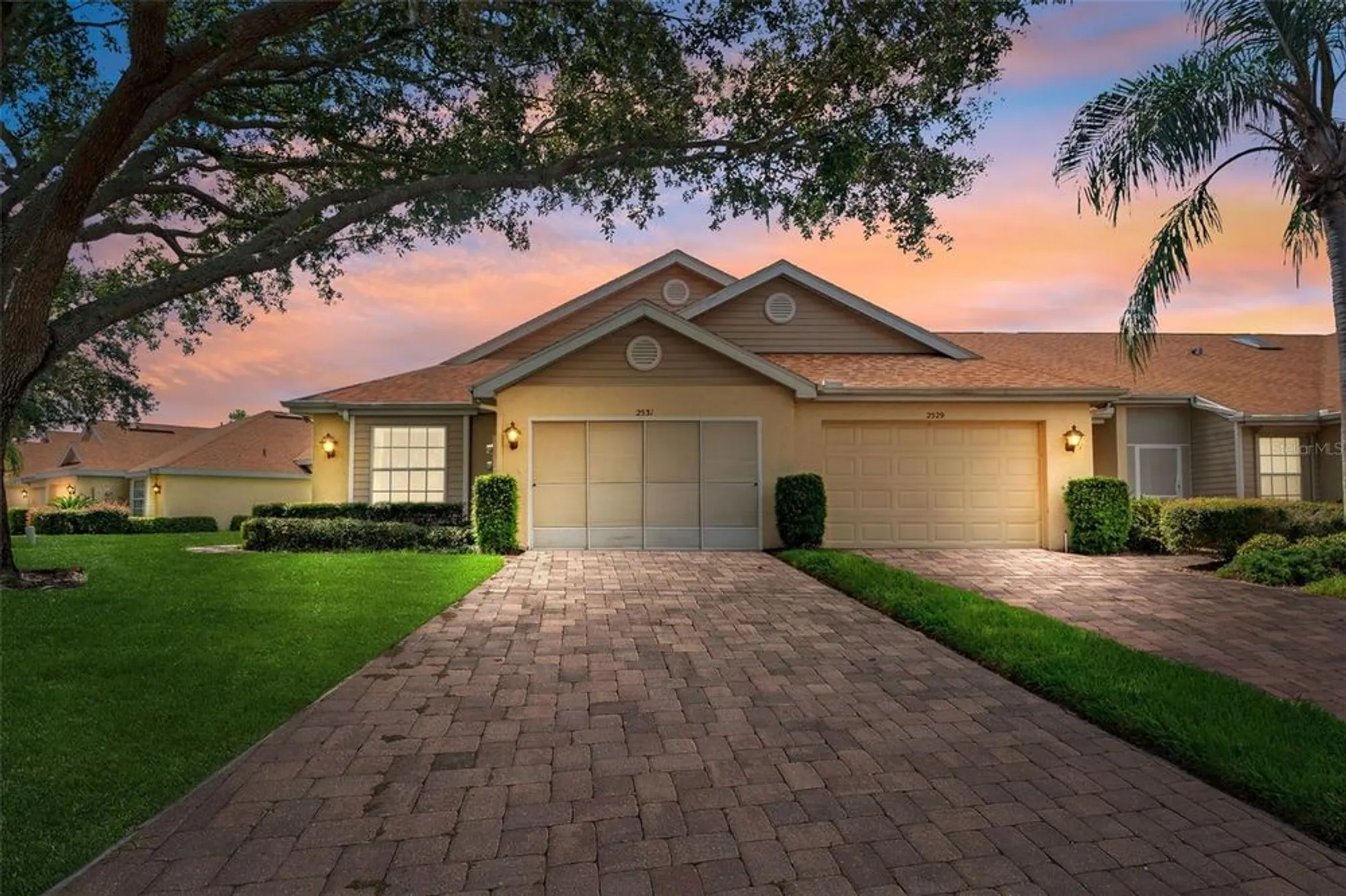 Property Slideshow image 2 of 43 | 2531 new haven cir # 2531, Sun City Center, FL, 33573