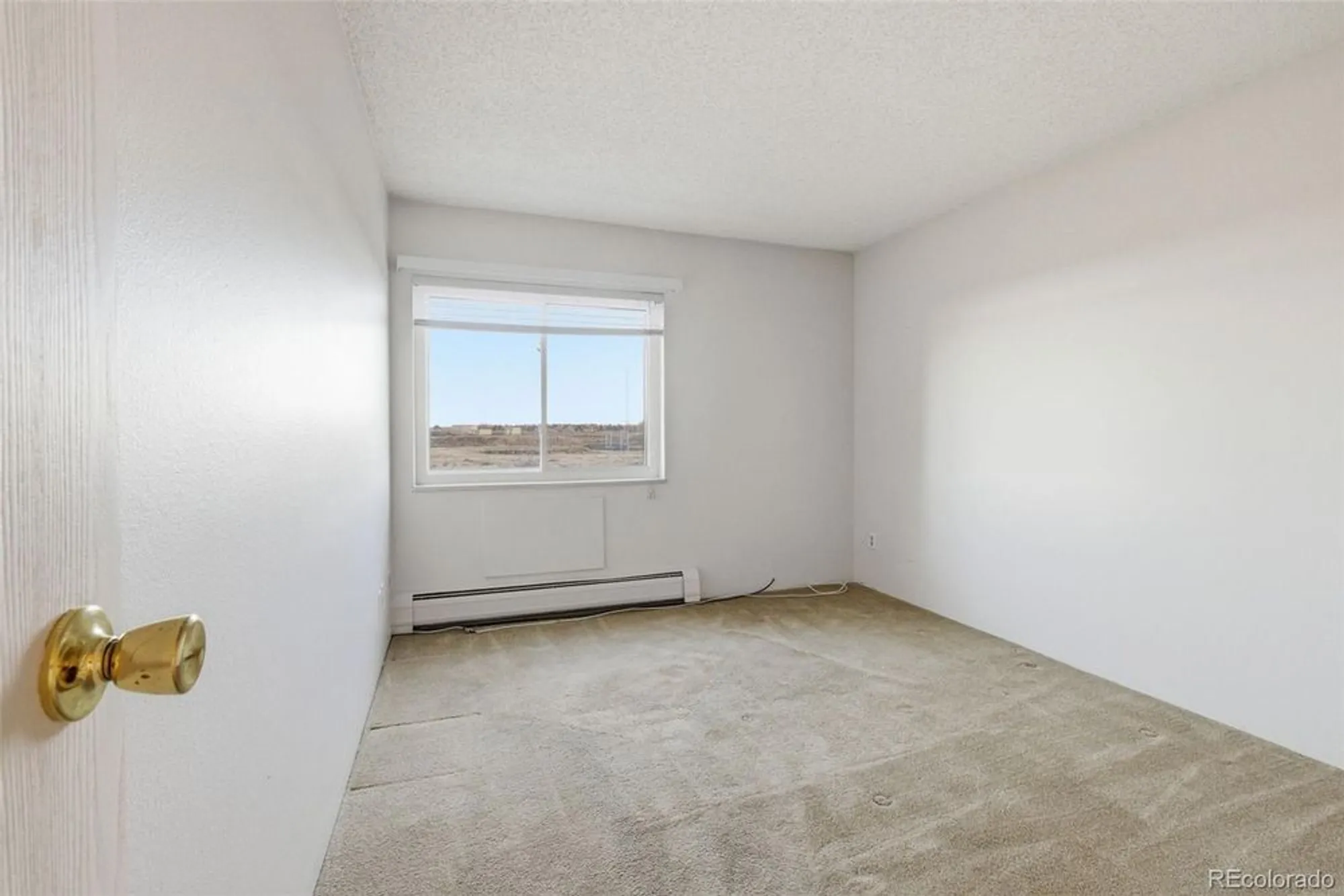 Property Slideshow image 21 of 49 | 13850 e marina dr apt 301, Aurora, CO, 80014