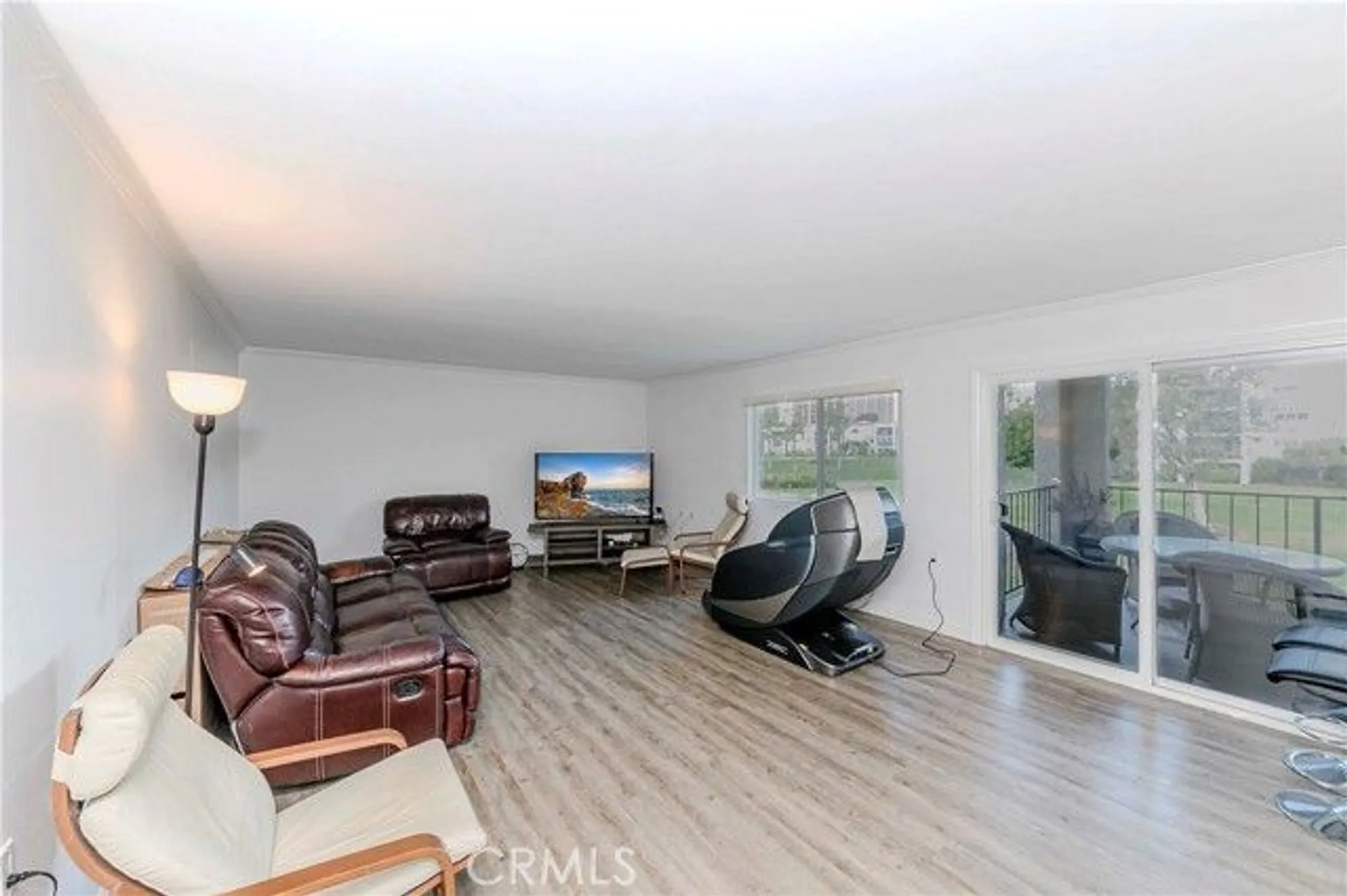 Property Slideshow image 4 of 40 | 5519 paseo del lago e unit e 1a, Laguna Woods, CA, 92637