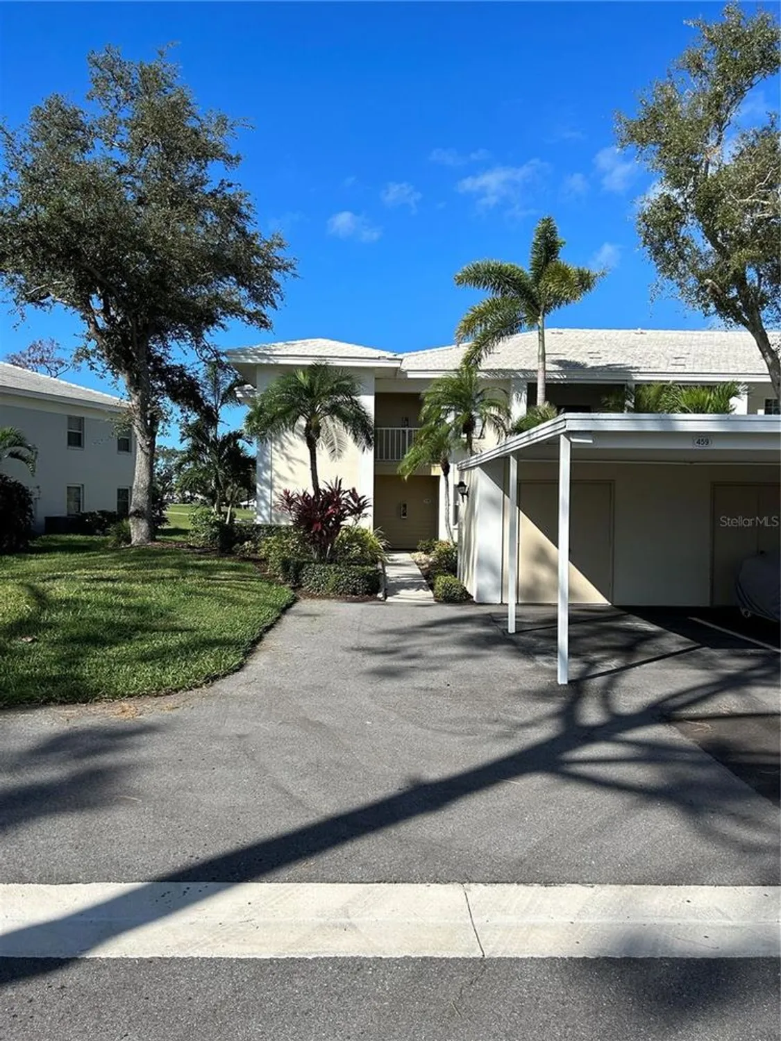 Property Slideshow image 62 of 76 | 425 cerromar ter 359, Venice, FL, 34293