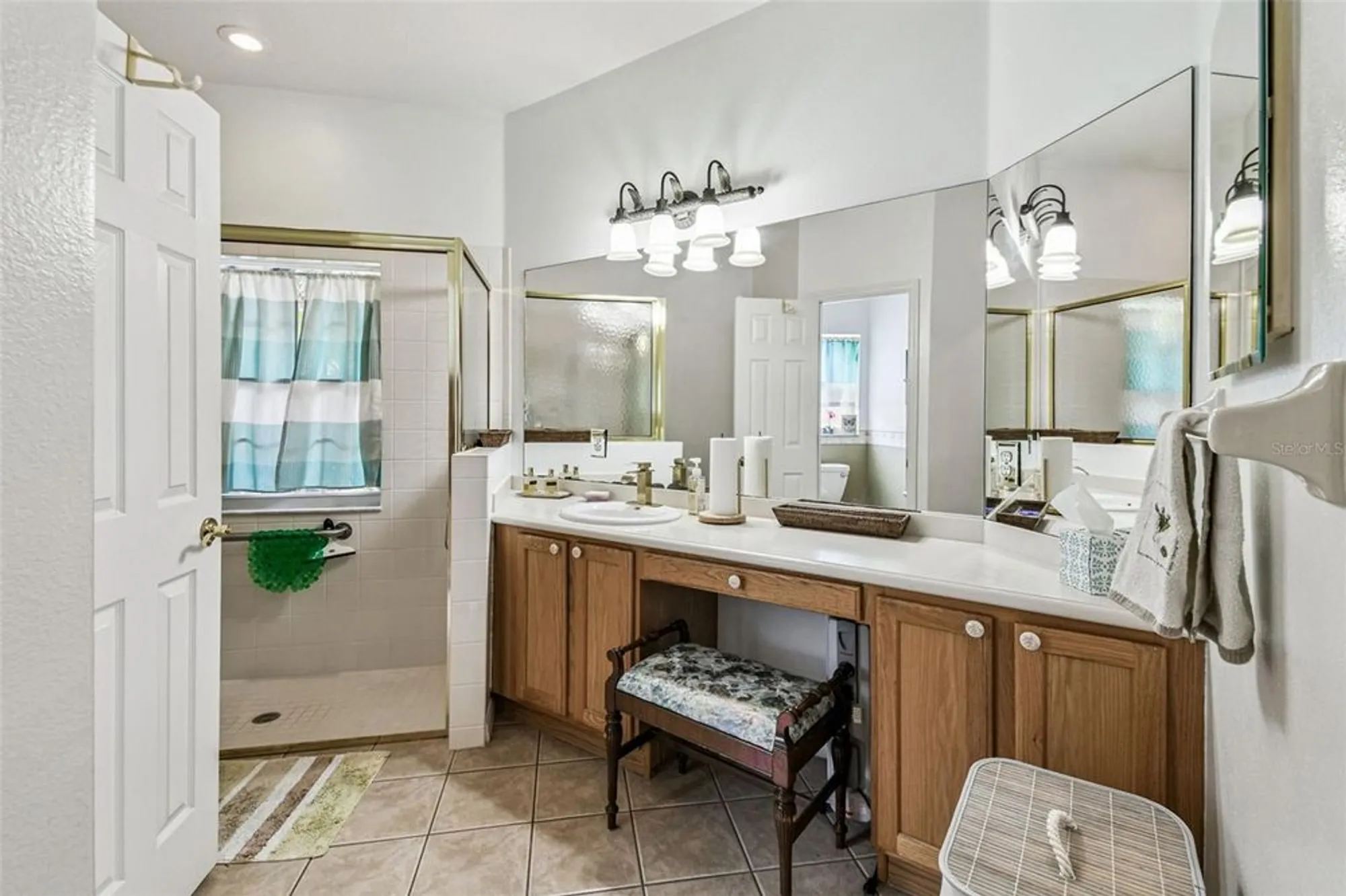 Property Slideshow image 23 of 27 | 161 cape florida dr, Kissimmee, FL, 34759