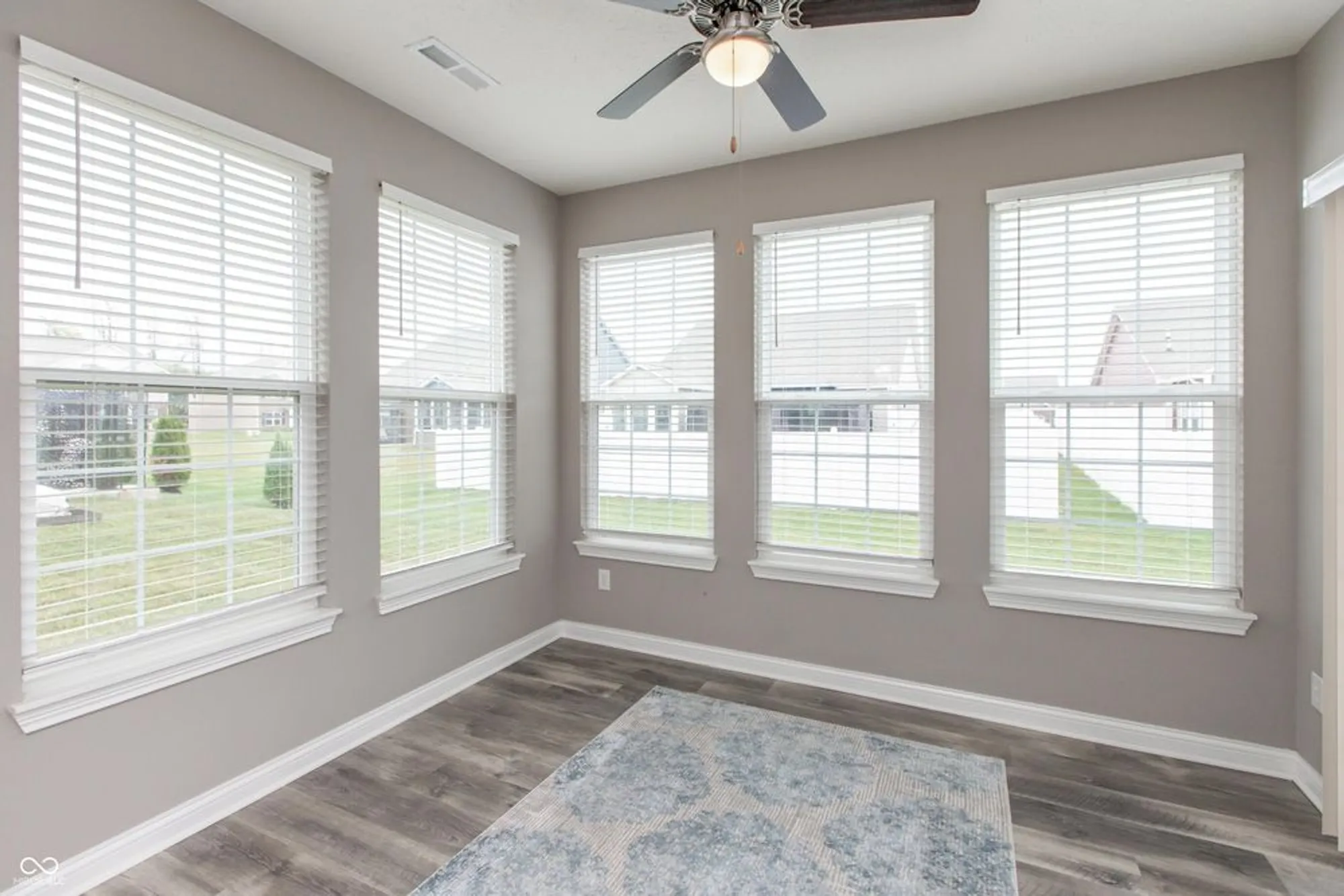 Property Slideshow image 11 of 23 | 253 darrough dr, Greenwood, IN, 46143