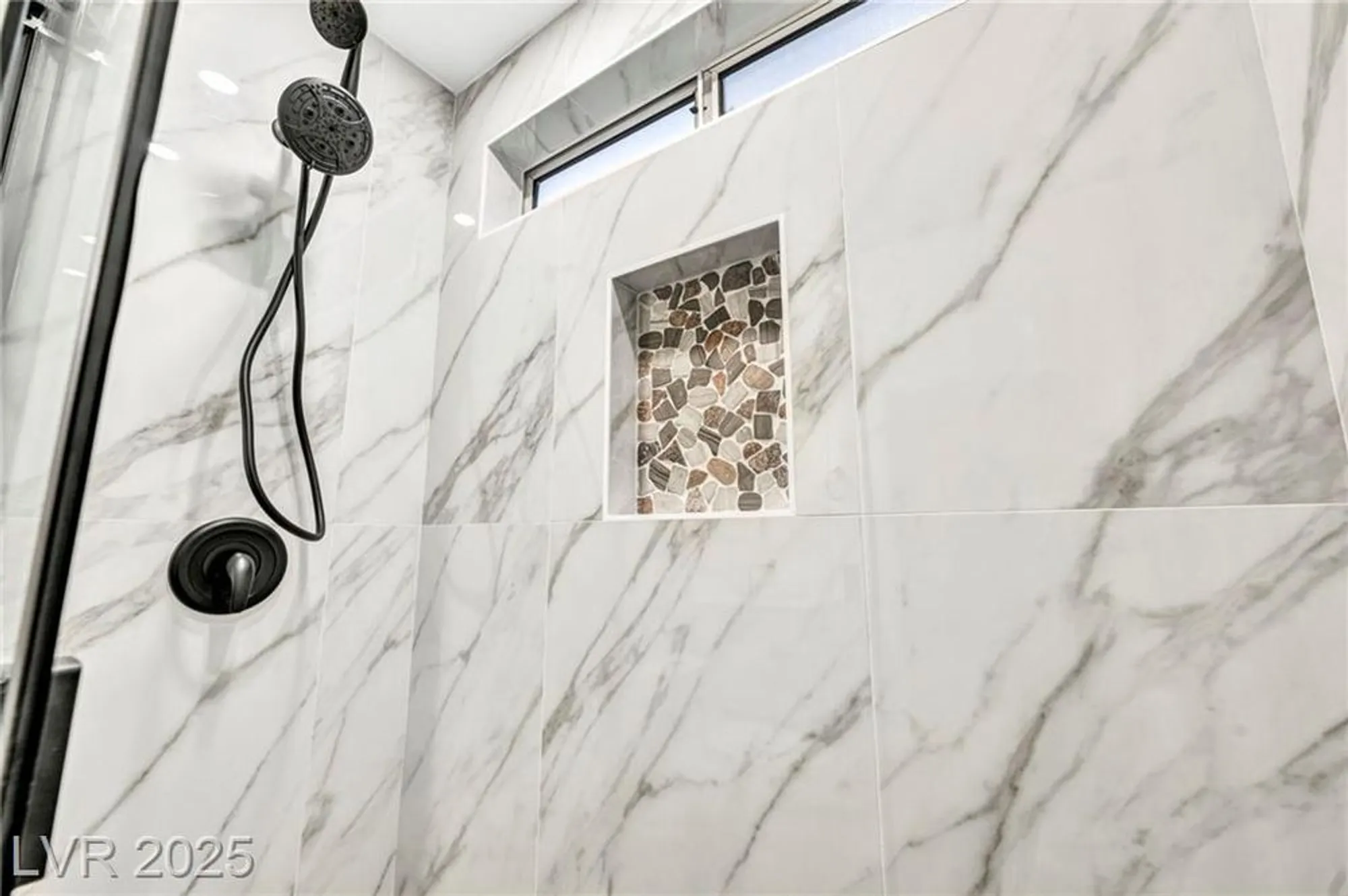 Property Slideshow image 8 of 70 | 2920 crown ridge dr, Las Vegas, NV, 89134