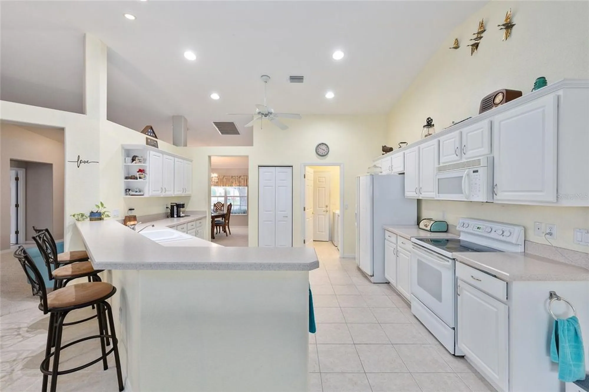 Property Slideshow image 14 of 60 | 8789 se 136th ln, Summerfield, FL, 34491