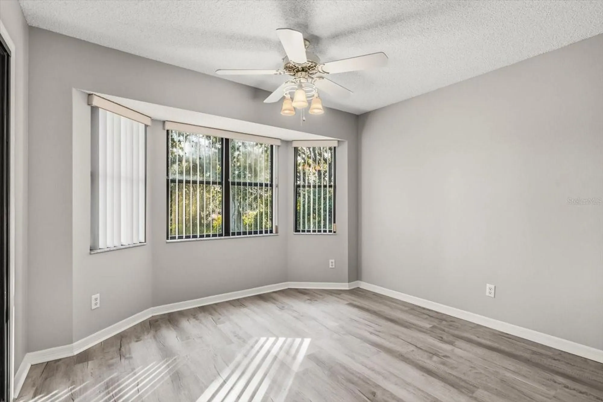 Property Slideshow image 8 of 32 | 6142 wade st, Leesburg, FL, 34748