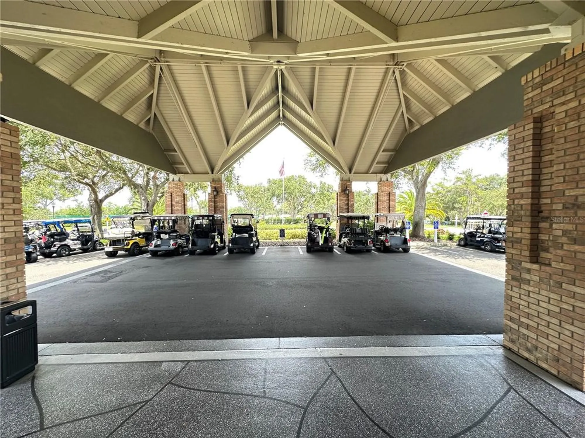 Property Slideshow image 39 of 55 | 11125 sun tree rd, Hudson, FL, 34667