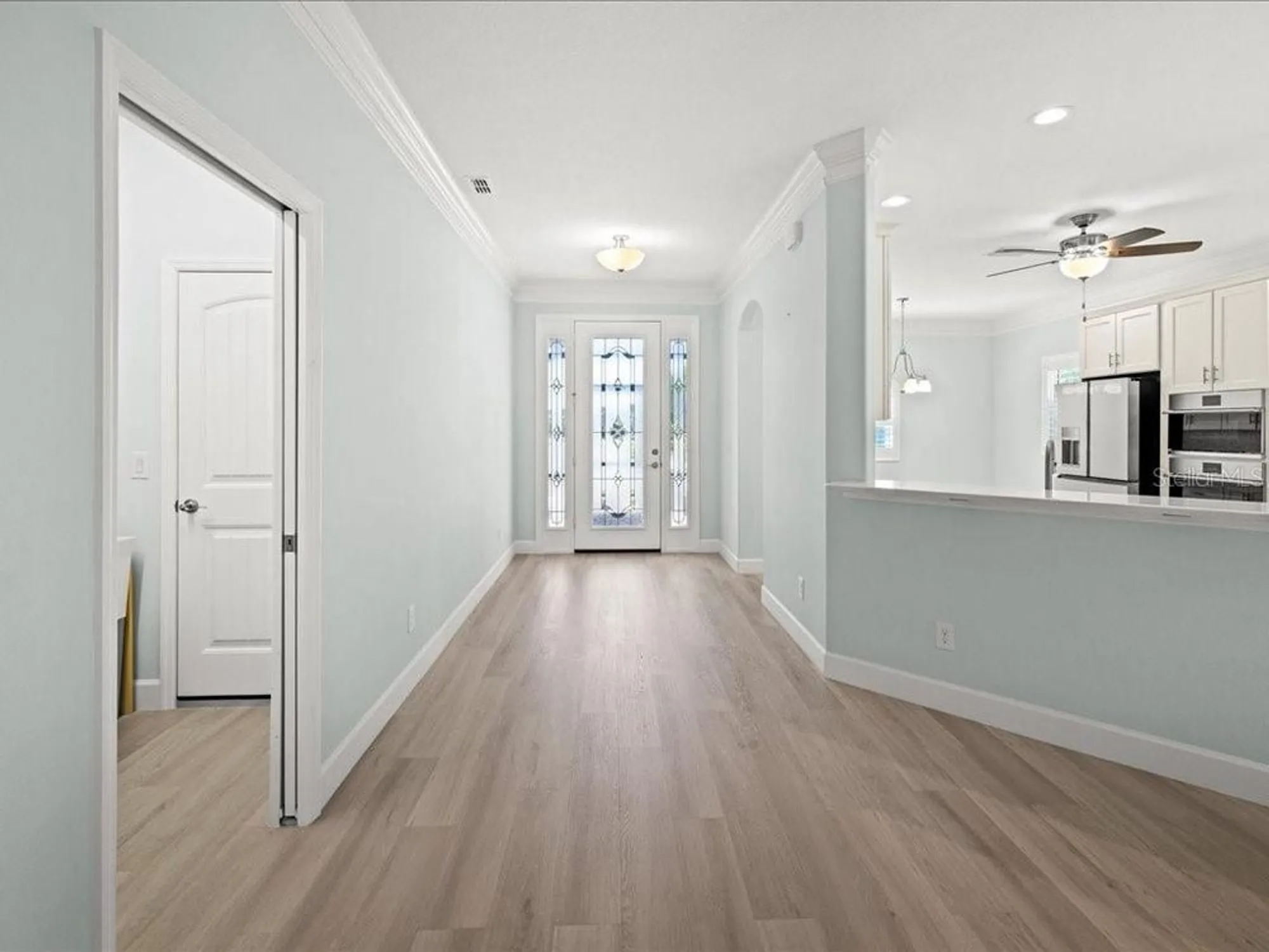 Property Slideshow image 5 of 47 | 552 box elder ct, Englewood, FL, 34223