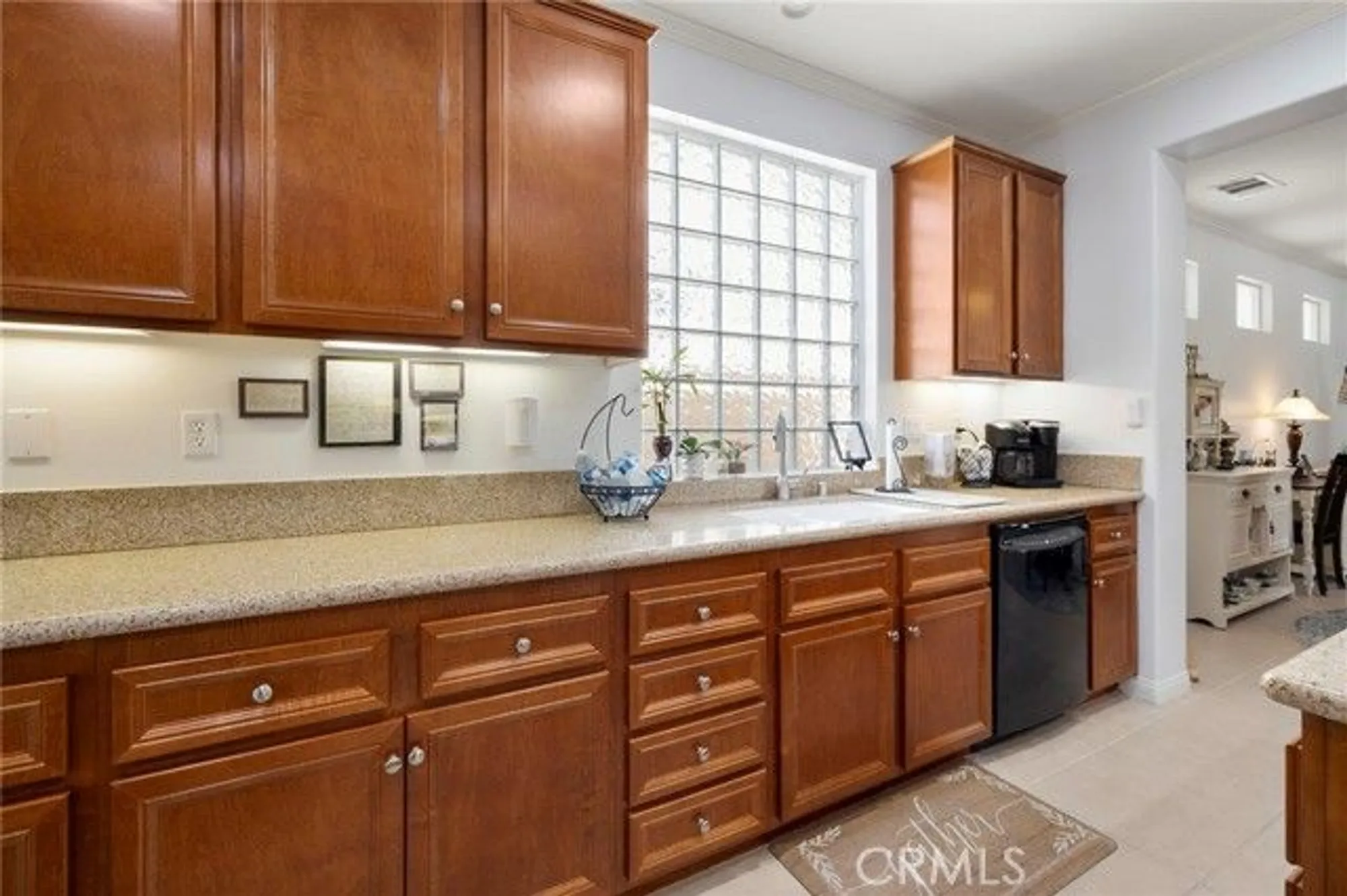 Property Slideshow image 25 of 62 | 126 thistle crk, Beaumont, CA, 92223