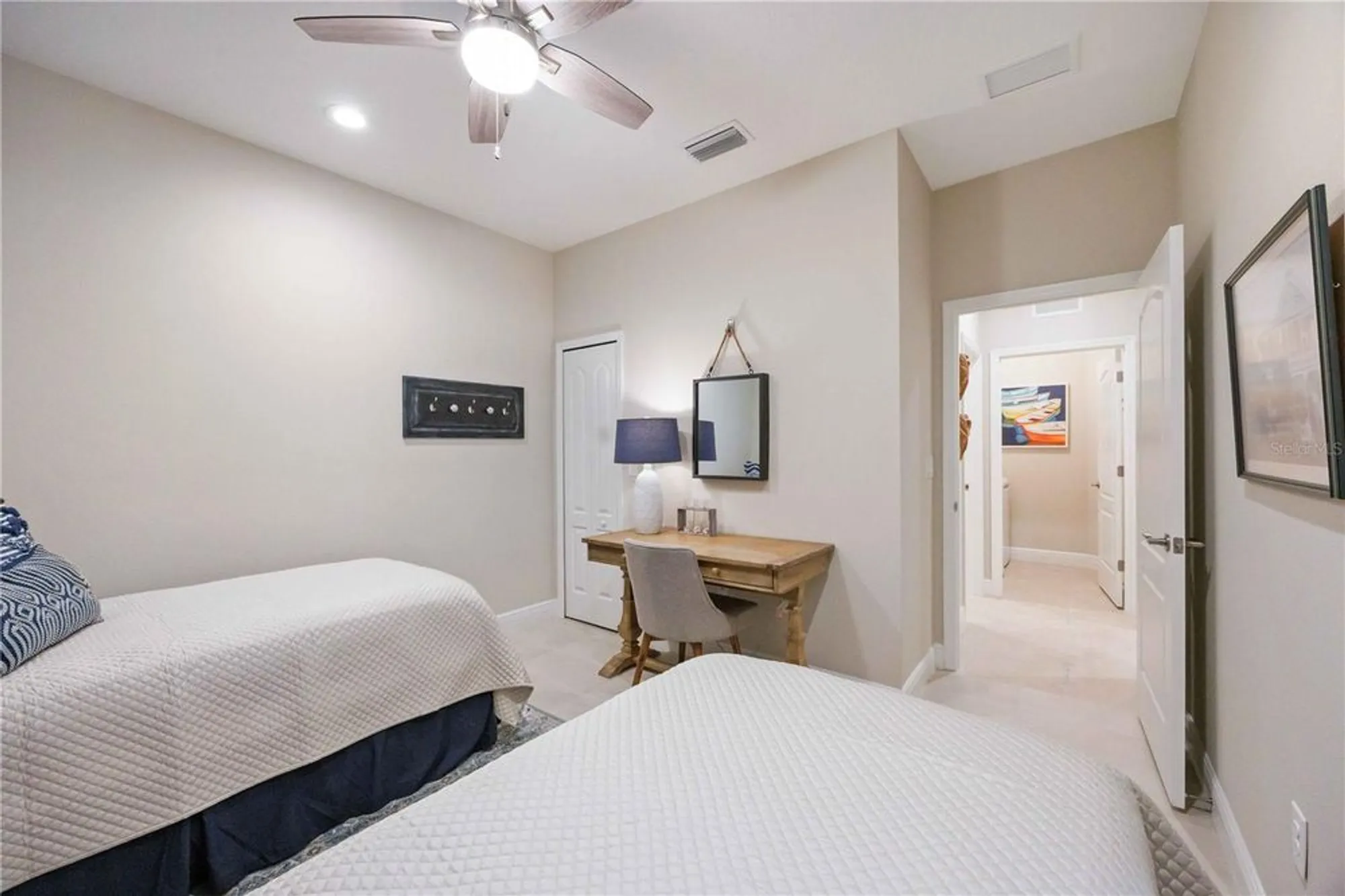 Property Slideshow image 39 of 70 | 21625 avon park ct, Venice, FL, 34293