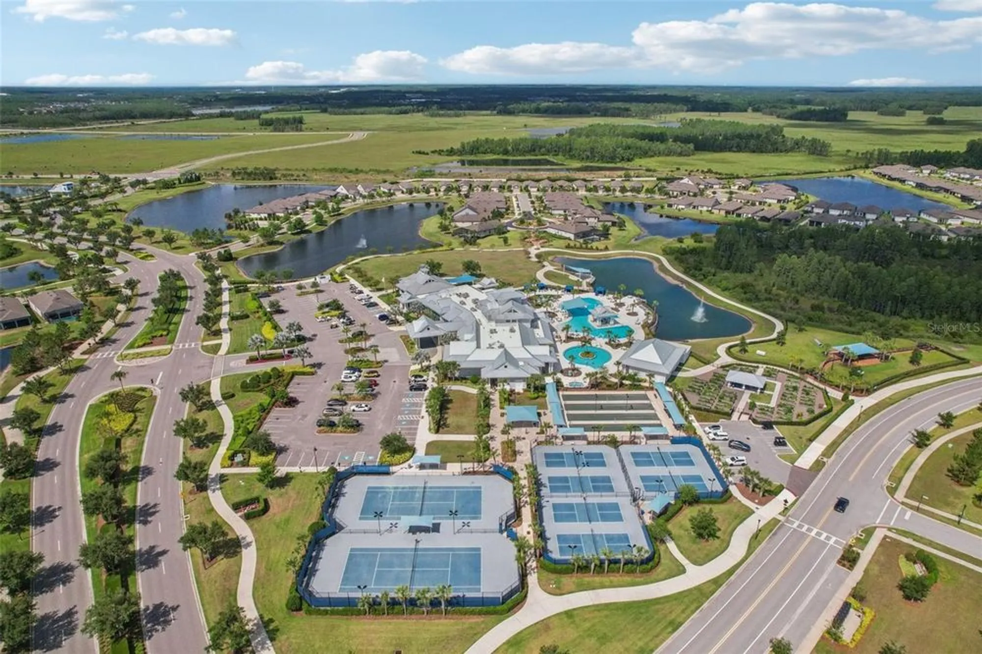 Property Slideshow image 91 of 98 | 19183 coastal shore ter, Land O Lakes, FL, 34638