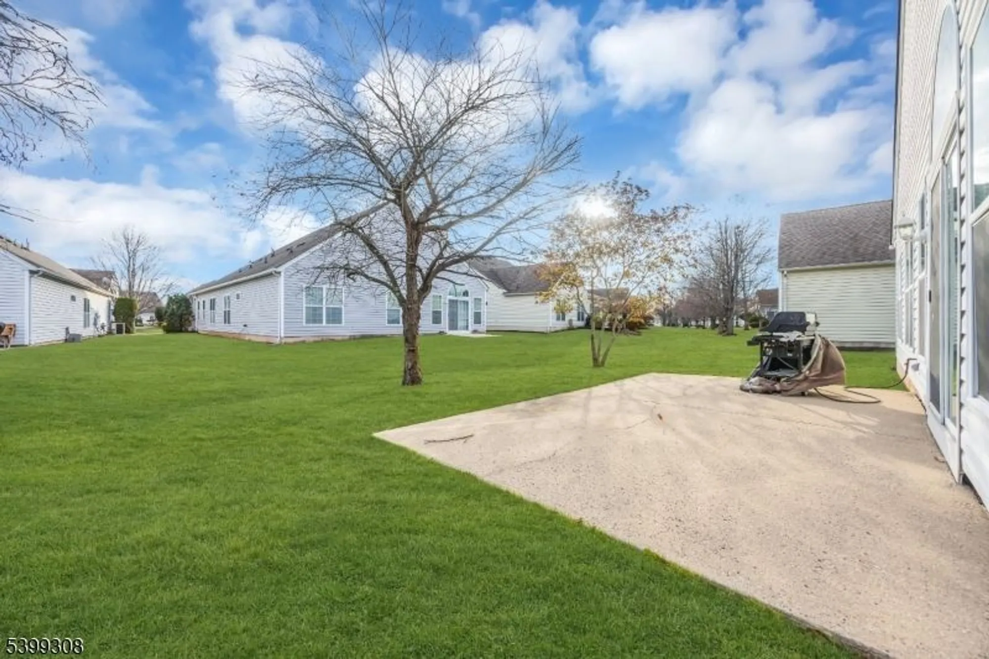 Property Slideshow image 34 of 44 | 324 biltmore ln, Somerset, NJ, 08873