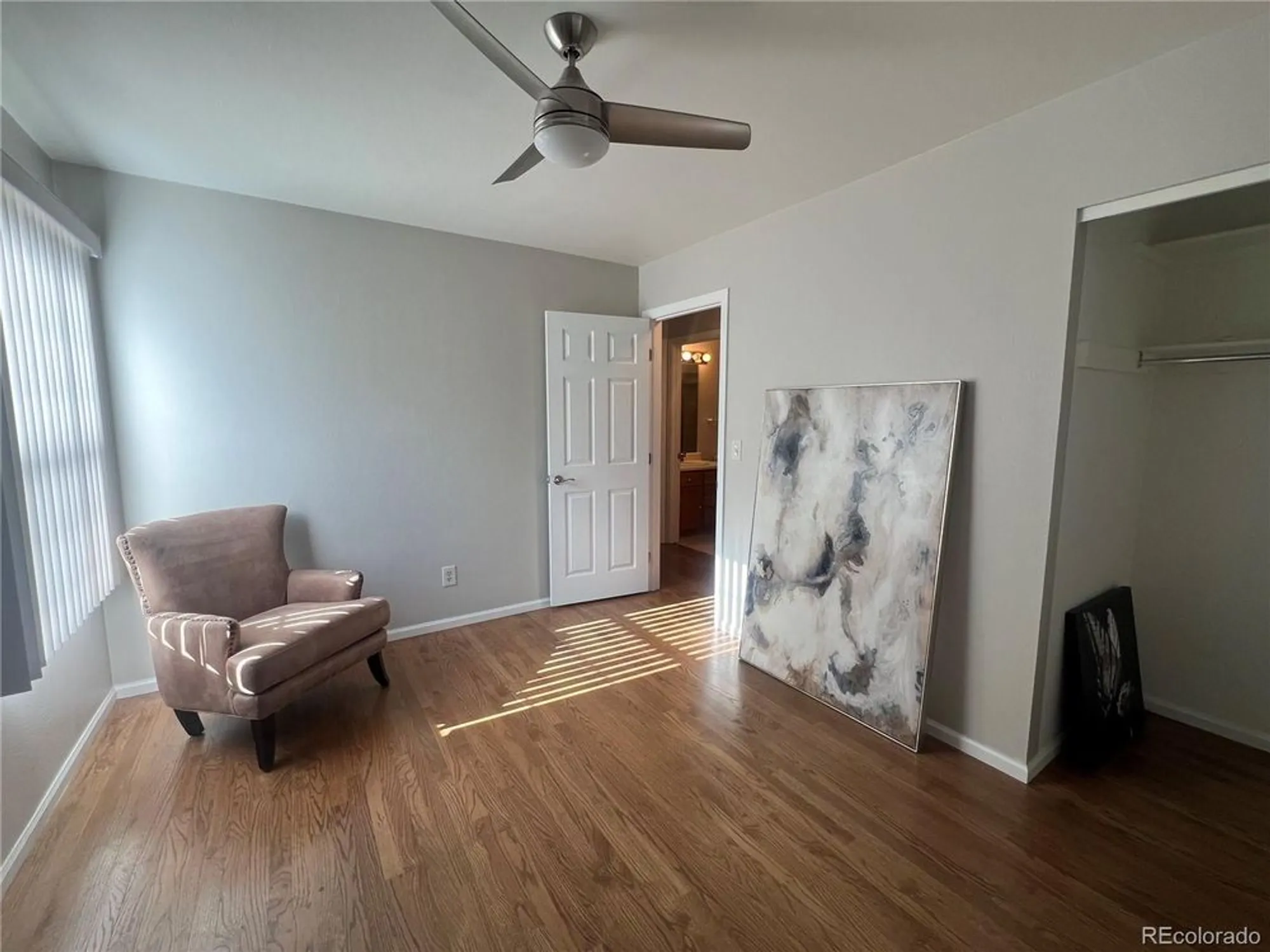 Property Slideshow image 14 of 25 | 2808 s heather gardens way b, Aurora, CO, 80014