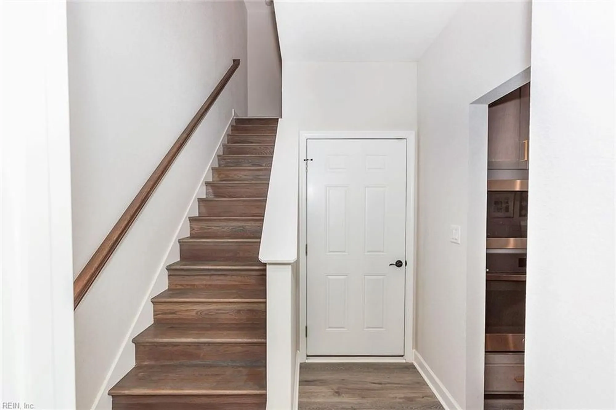 Property Slideshow image 13 of 28 | 1200 capella ln a, Suffolk, VA, 23434