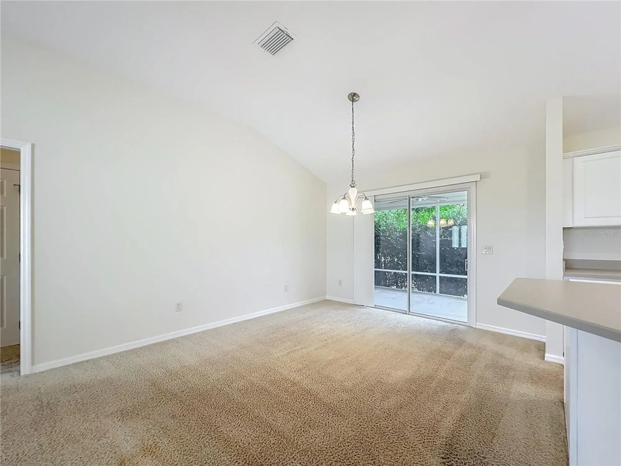 Property Slideshow image 12 of 46 | 2530 foxbridge ter, The Villages, FL, 32162