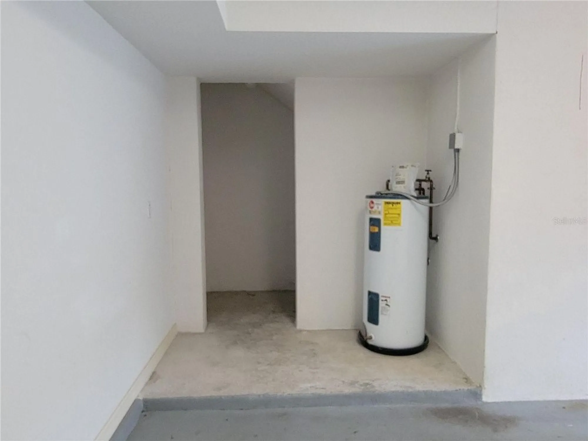 Property Slideshow image 40 of 75 | 6834 fairview ter # 6834, Bradenton, FL, 34203