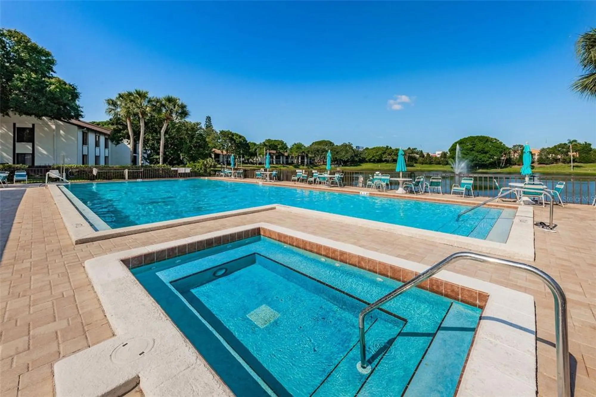 Property Slideshow image 26 of 31 | 2575 pine ridge way e1, Palm Harbor, FL, 34684