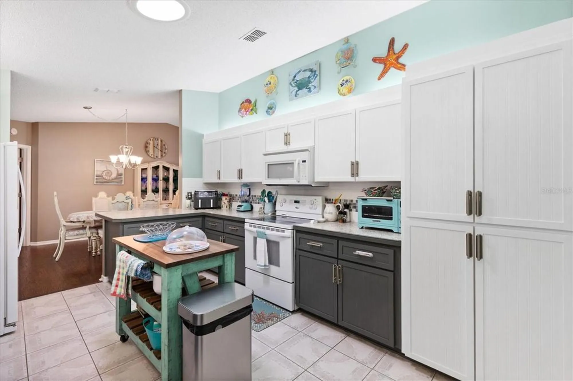 Property Slideshow image 15 of 46 | 9750 se 179th pl, Summerfield, FL, 34491