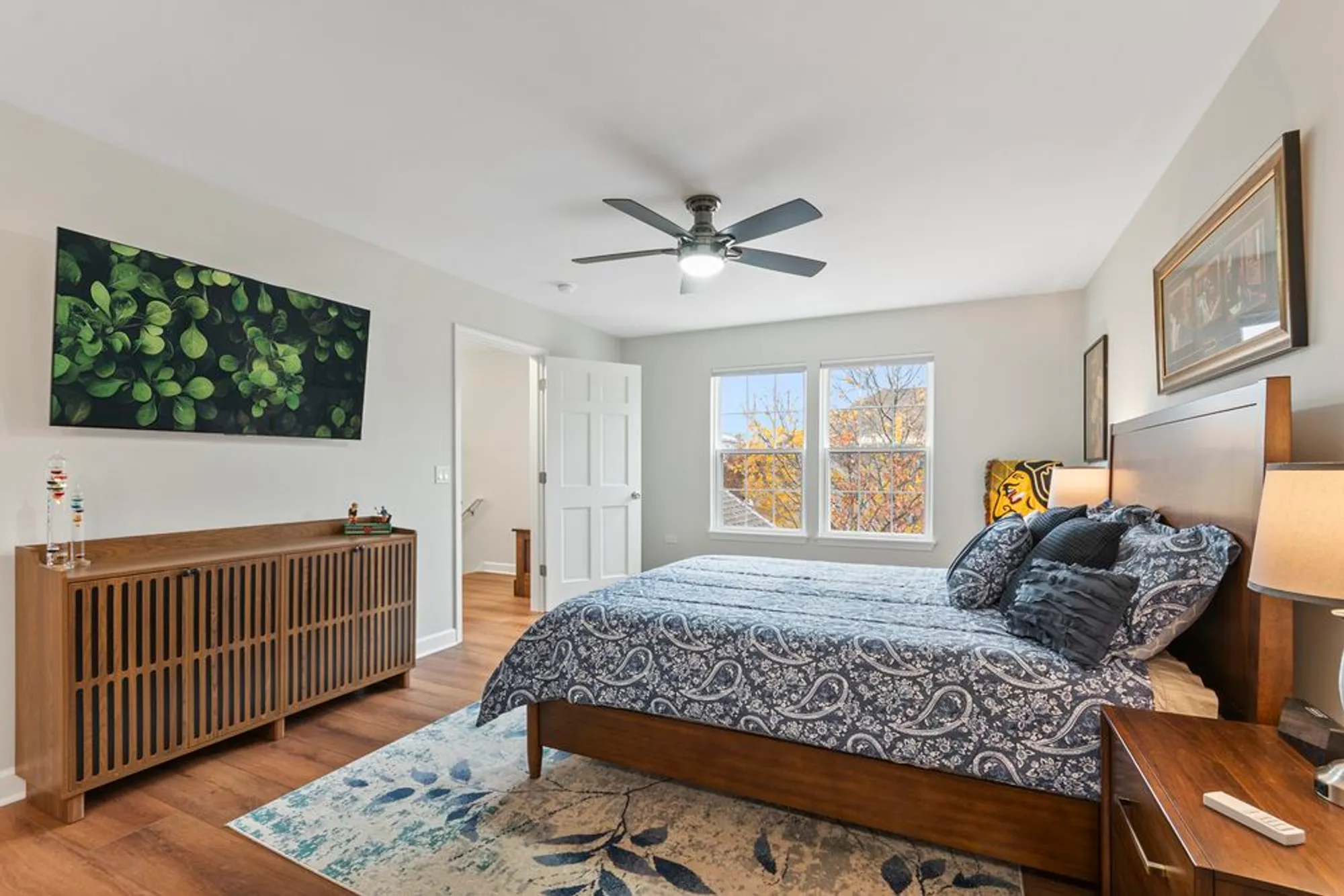 Property Slideshow image 24 of 31 | 631 belmont ln, Carol Stream, IL, 60188