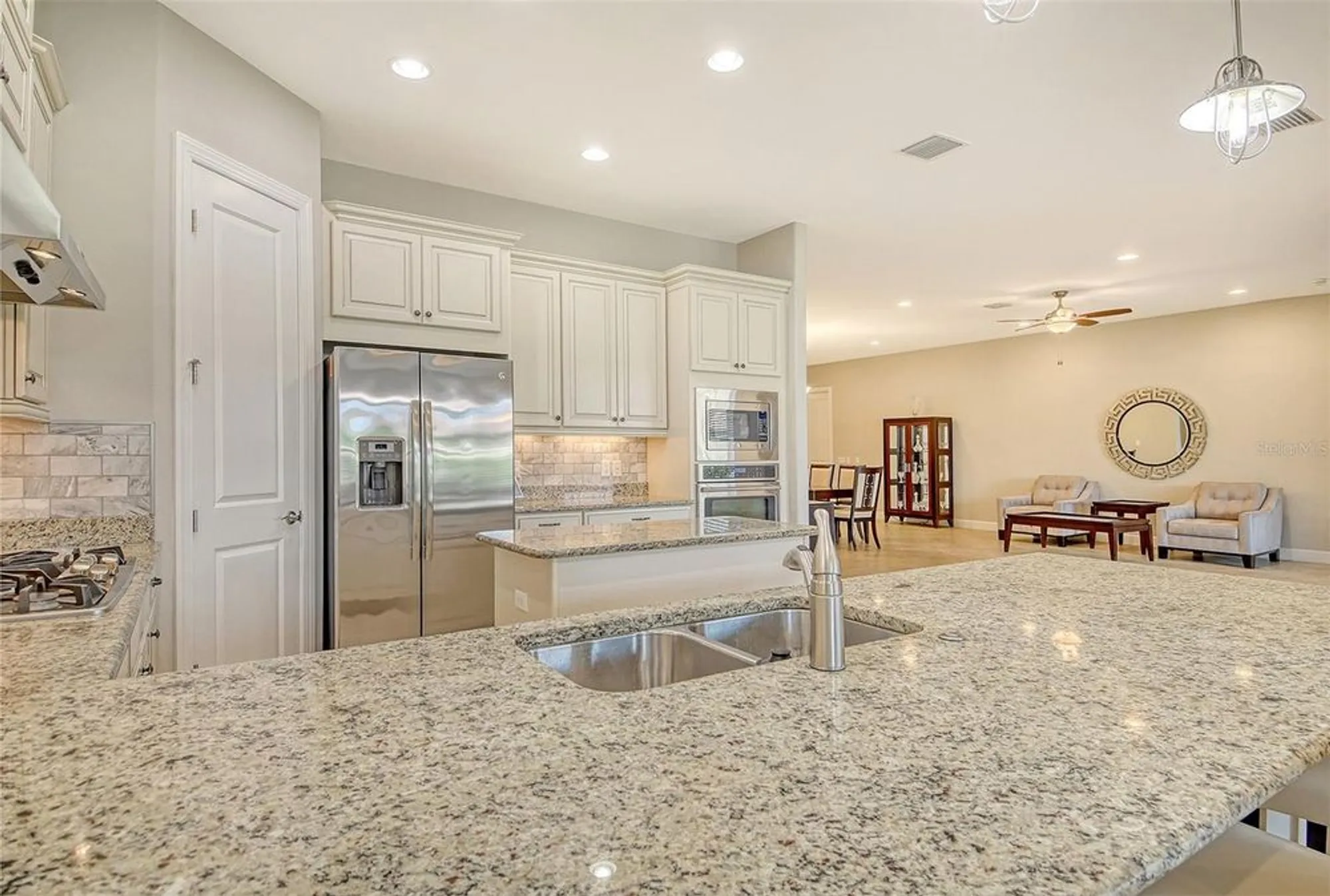 Property Slideshow image 19 of 79 | 4916 tivoli run, Bradenton, FL, 34211