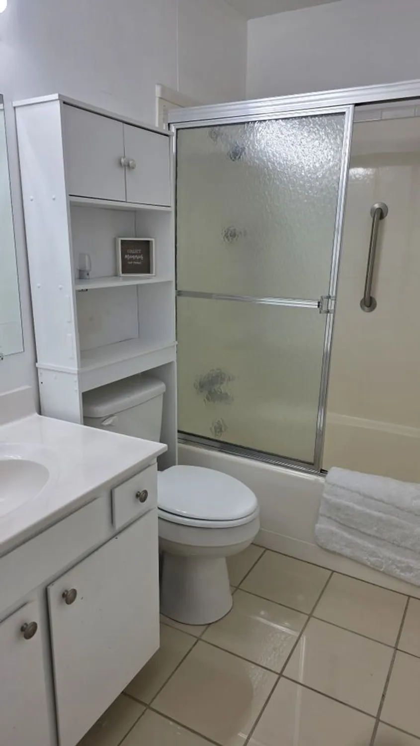 Property Slideshow image 8 of 11 | 43 wilshire heights dr, Crossville, TN, 38558