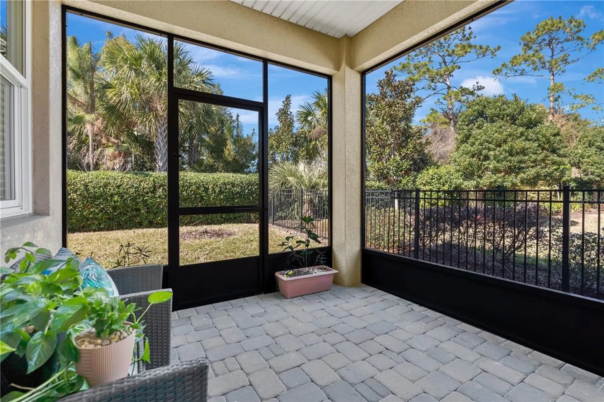 Property Slideshow image 22 of 36 | 161 old moss cir, Deland, FL, 32724
