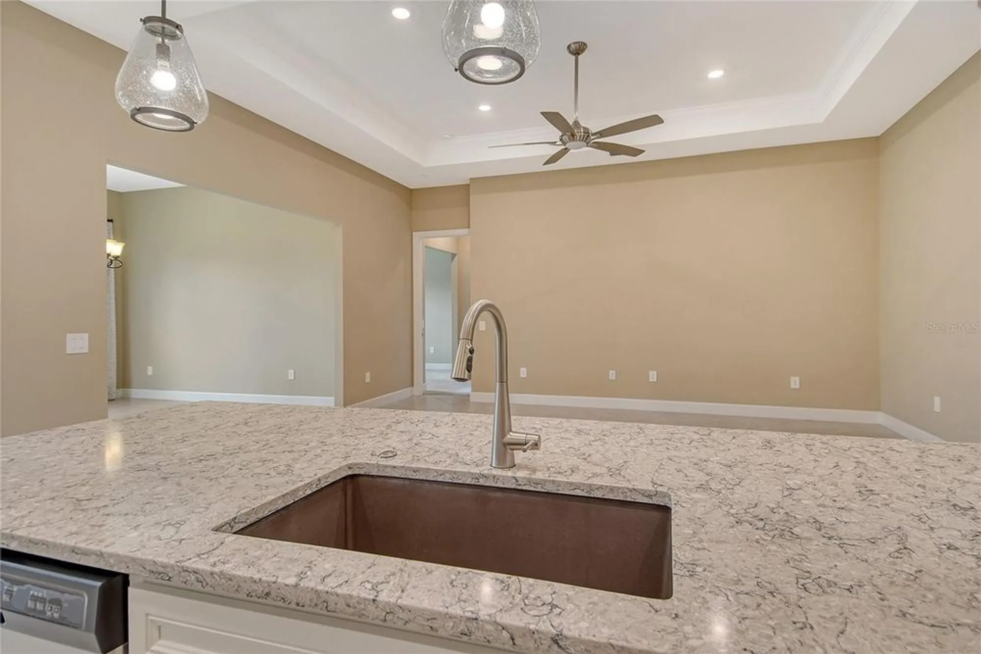 Property Slideshow image 16 of 72 | 17905 waterville pl, Bradenton, FL, 34202