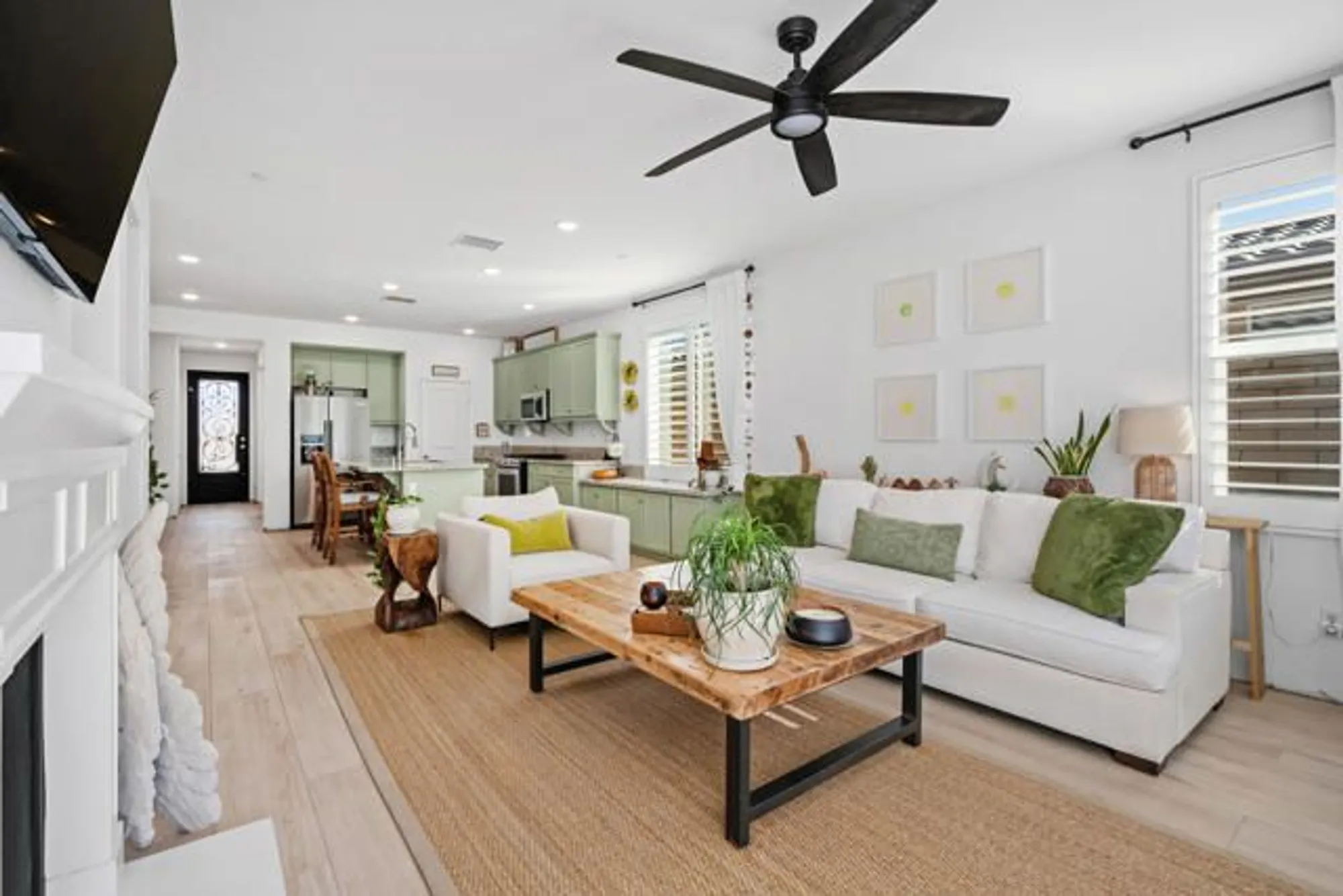 Property Slideshow image 15 of 44 | 85413 giorno ct, Indio, CA, 92203