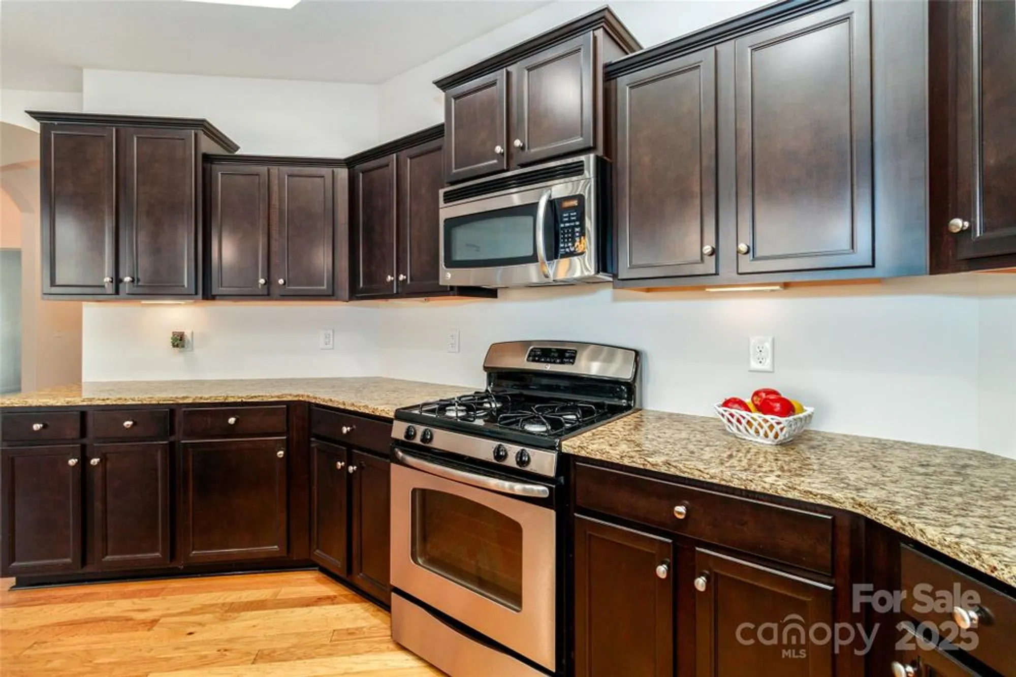 Property Slideshow image 8 of 46 | 4423 parkgate dr, Matthews, NC, 28105