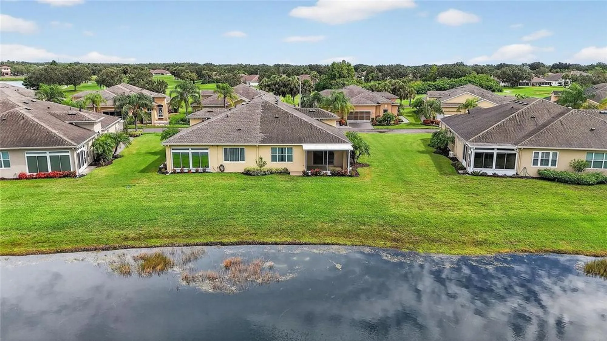 Property Slideshow image 48 of 64 | 2226 nottingham greens dr, Sun City Center, FL, 33573