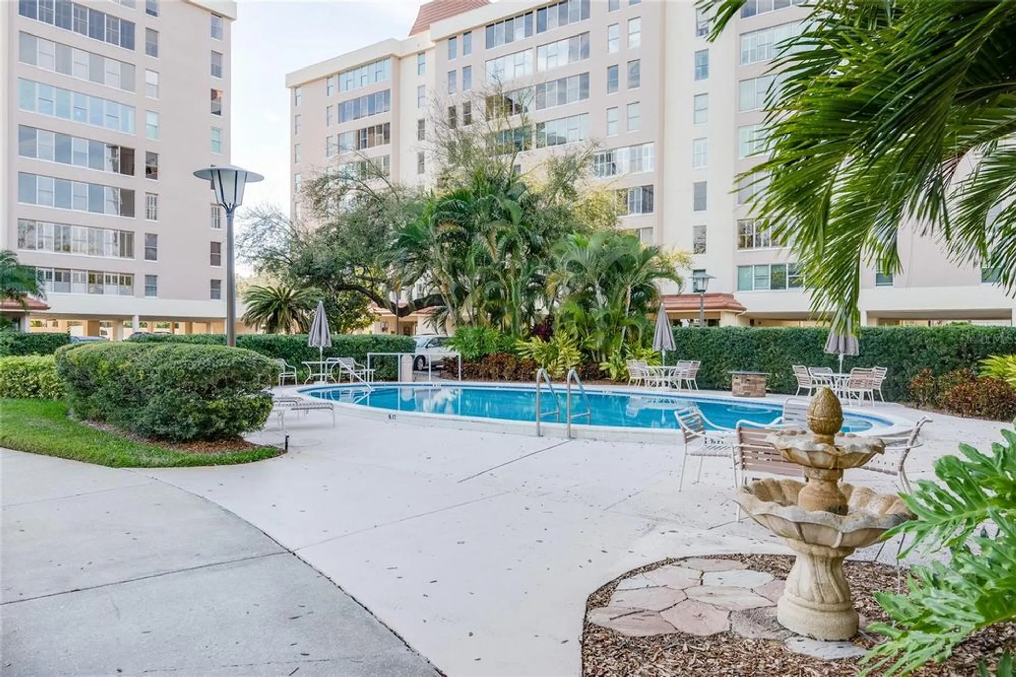 Property Slideshow image 28 of 37 | 2407 s ardson pl unit 601, Tampa, FL, 33629