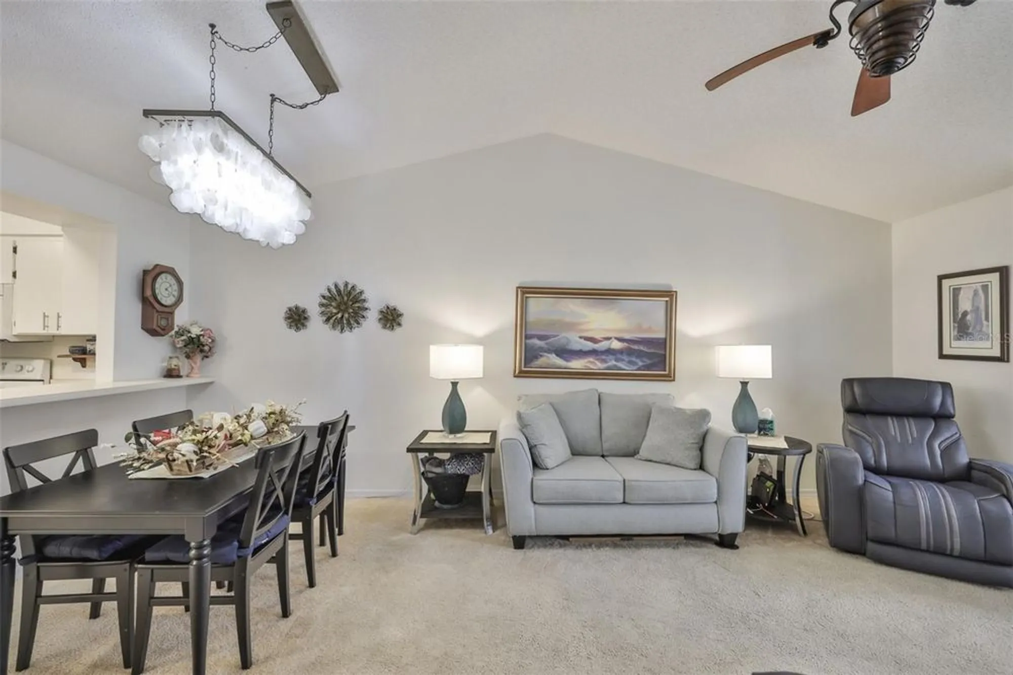 Property Slideshow image 19 of 37 | 313 knottwood ct, Sun City Center, FL, 33573