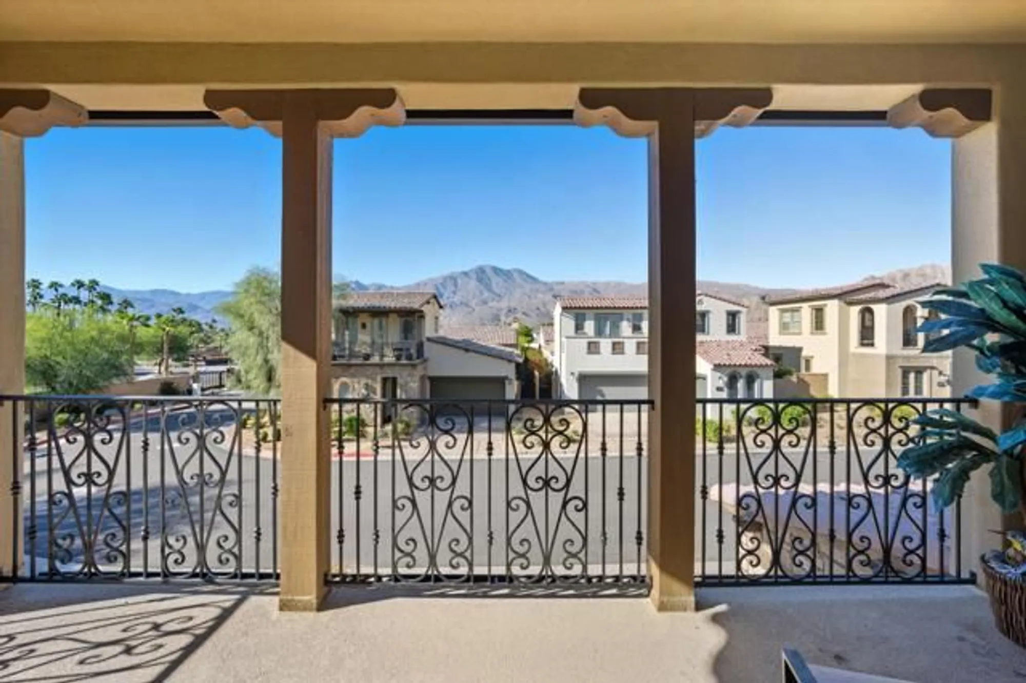 Property Slideshow image 18 of 44 | 80486 champions way, La Quinta, CA, 92253