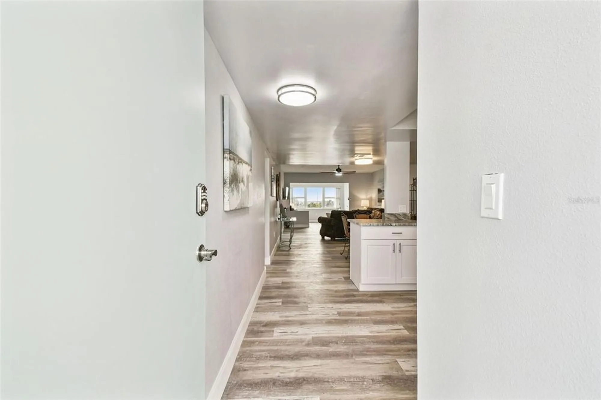 Property Slideshow image 5 of 59 | 8 glencoe pl 307, Dunedin, FL, 34698