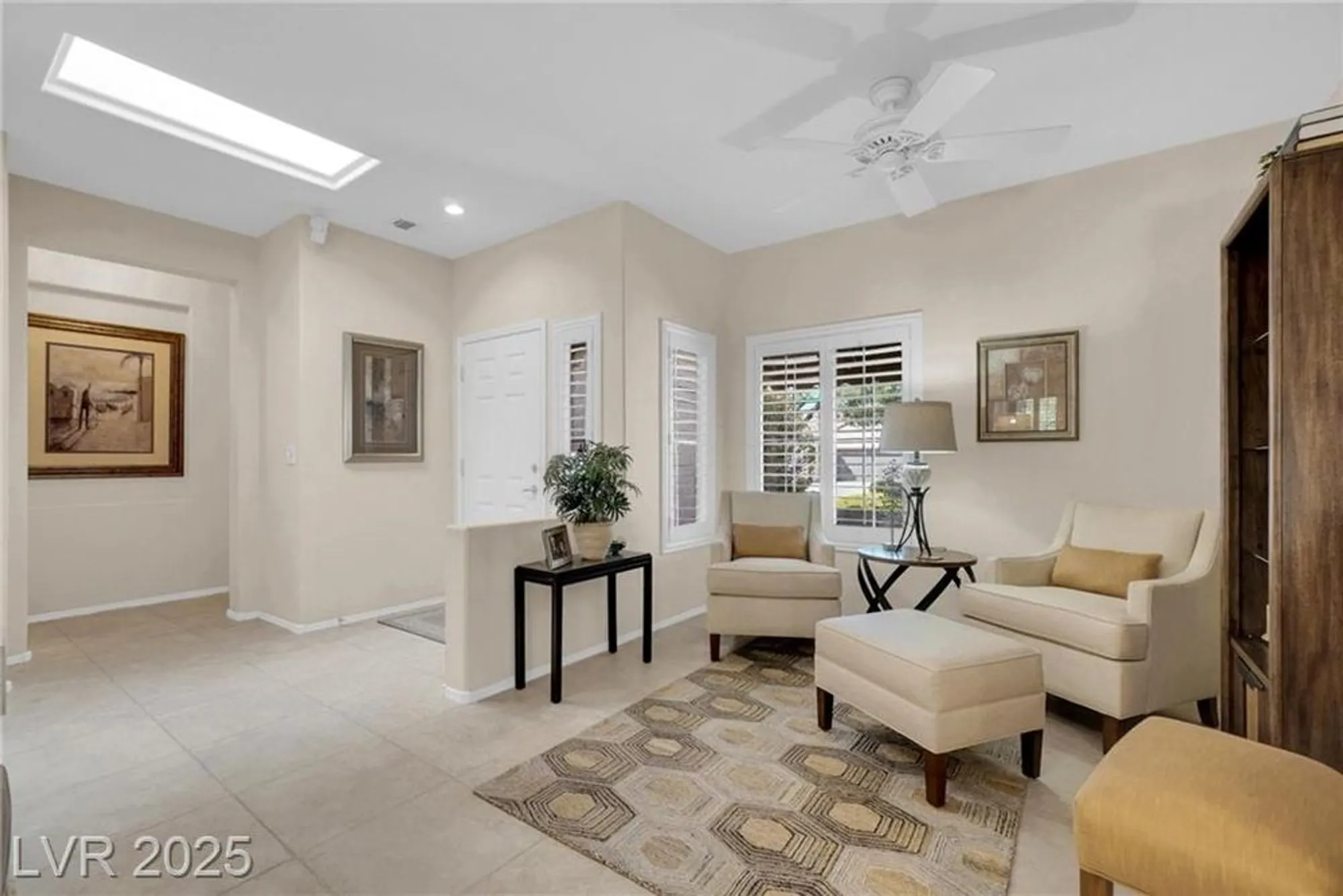 Property Slideshow image 6 of 37 | 1668 sebring hills dr, Henderson, NV, 89052