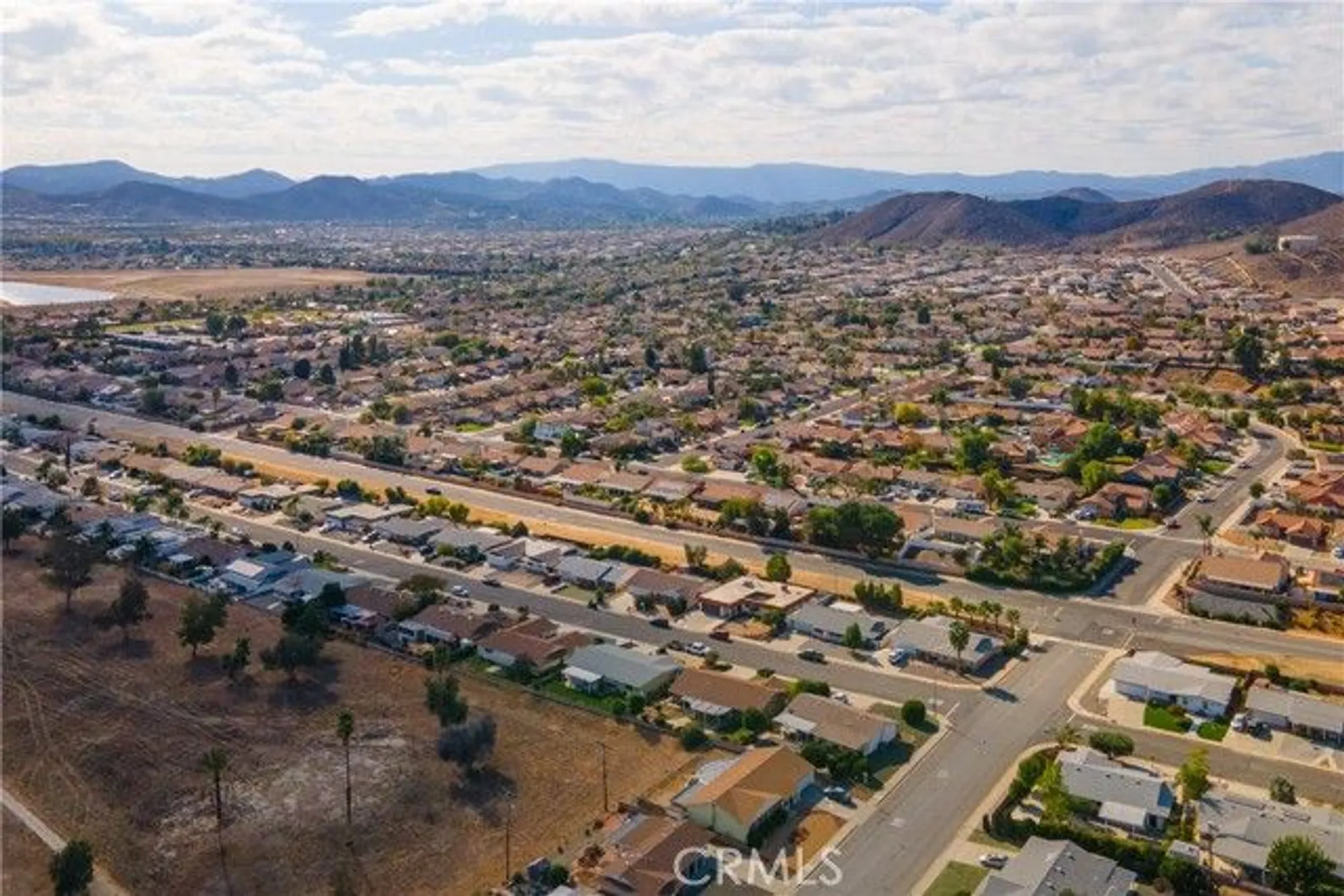 Property Slideshow image 31 of 38 | 28670 portsmouth dr, Menifee, CA, 92586