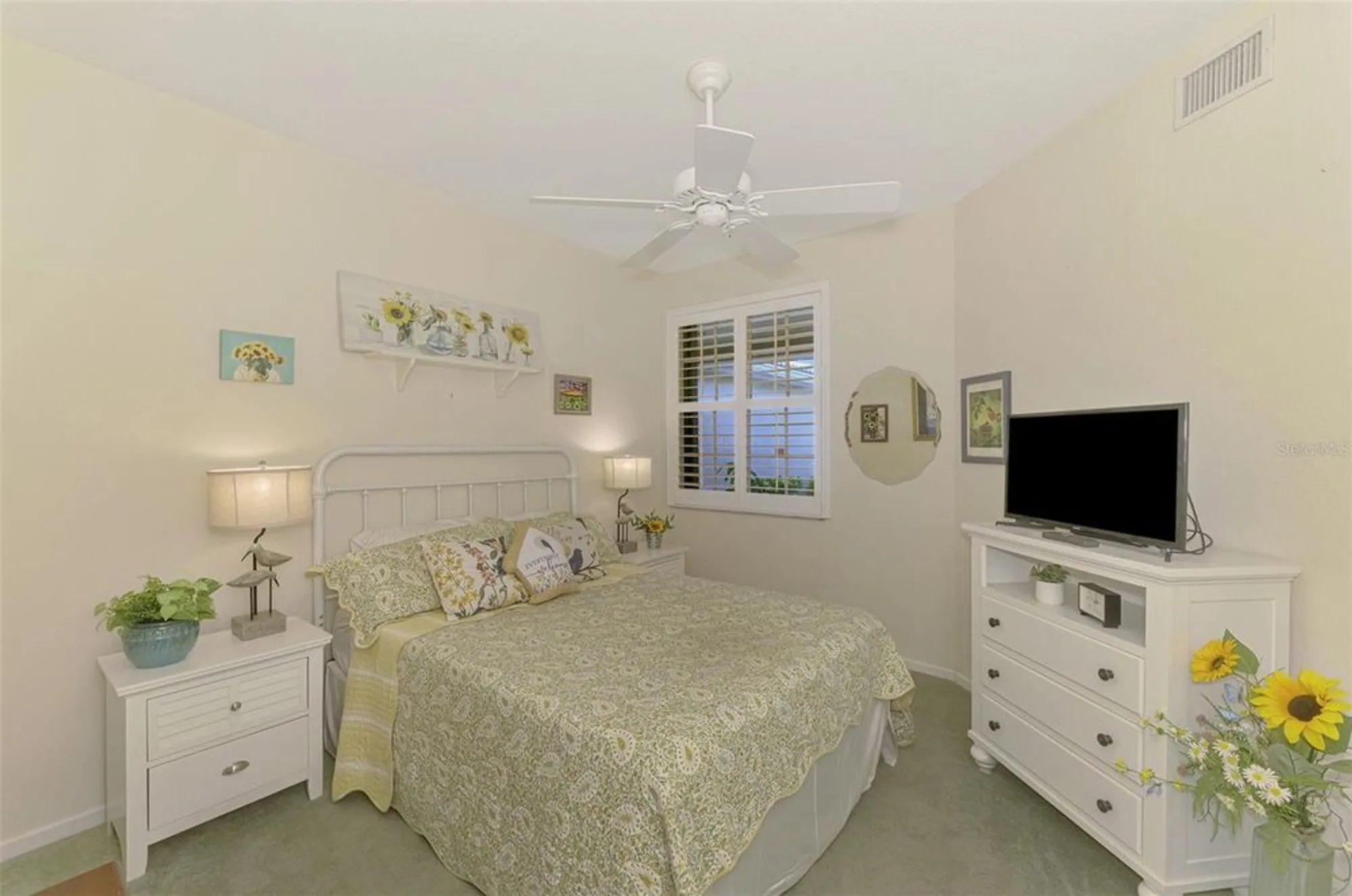 Property Slideshow image 33 of 77 | 3413 grand vista ct unit 102, Port Charlotte, FL, 33953