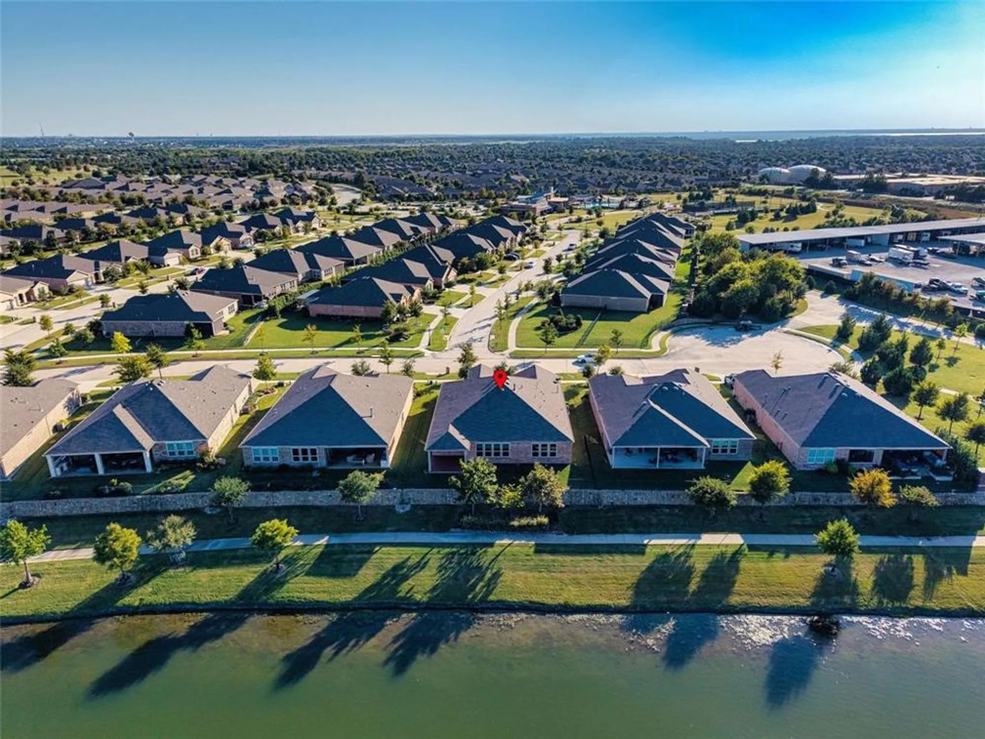 Property Slideshow image 33 of 38 | 2112 vista creek dr, Frisco, TX, 75036